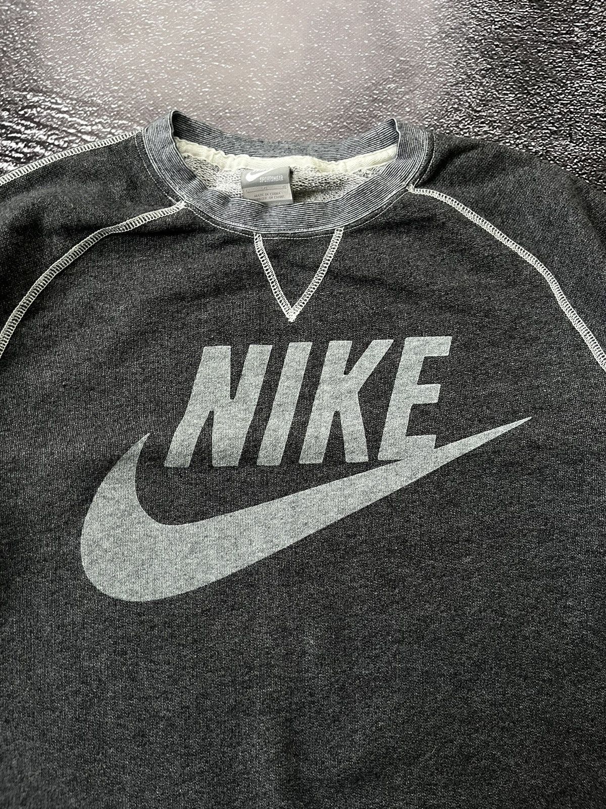 Nike 🤍 VINTAGE 90’S NIKE SPELLOUT Y2K RETRO BOXY CREWNECK Size US L / EU 52-54 / 3 - 4 Thumbnail