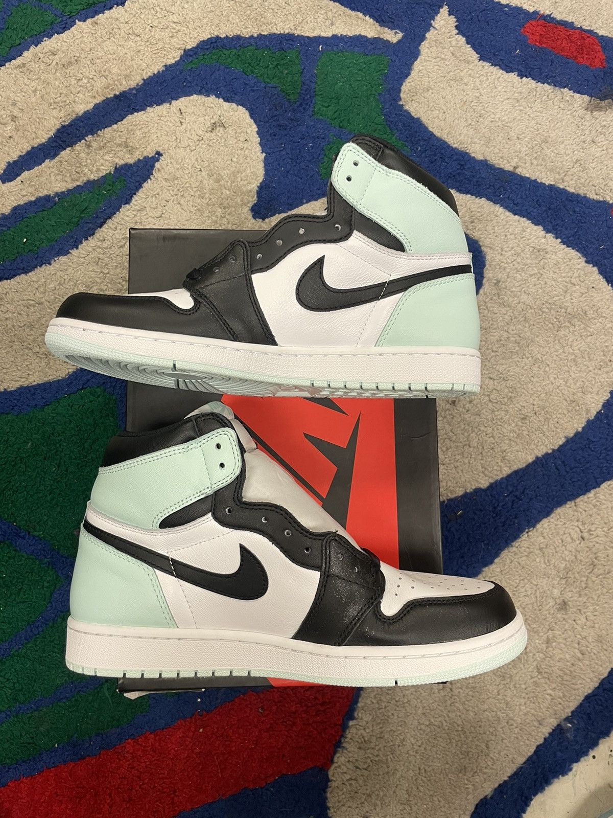 Jordan Brand × Nike Jordan 1 High Igloo Size US 10 / EU 43 - 2 Thumbnail