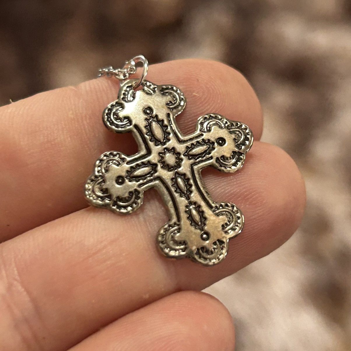 Handmade Handcrafted vintage aluminum filigree silver cross necklace Size ONE SIZE - 5 Thumbnail