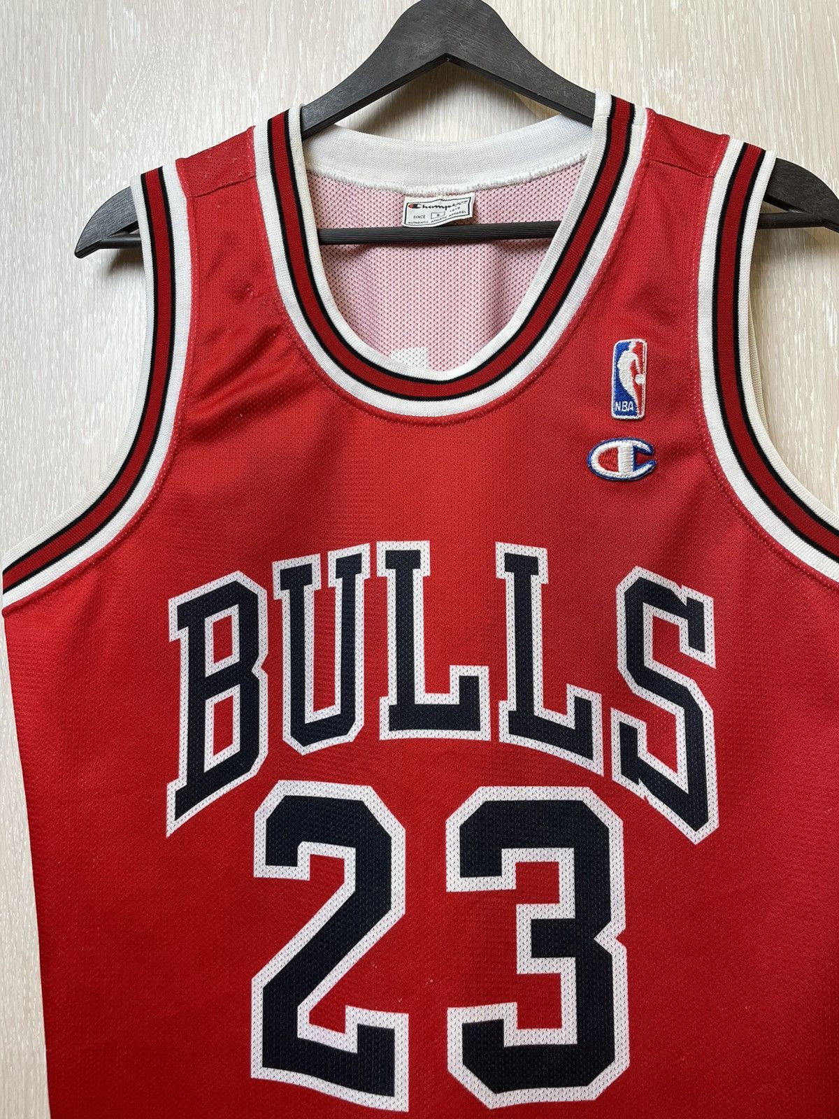 Champion × NBA × Vintage Vintage Champion Chicago Bulls Michael Jordan 23 Jersey Size US S / EU 44-46 / 1 - 2 Thumbnail