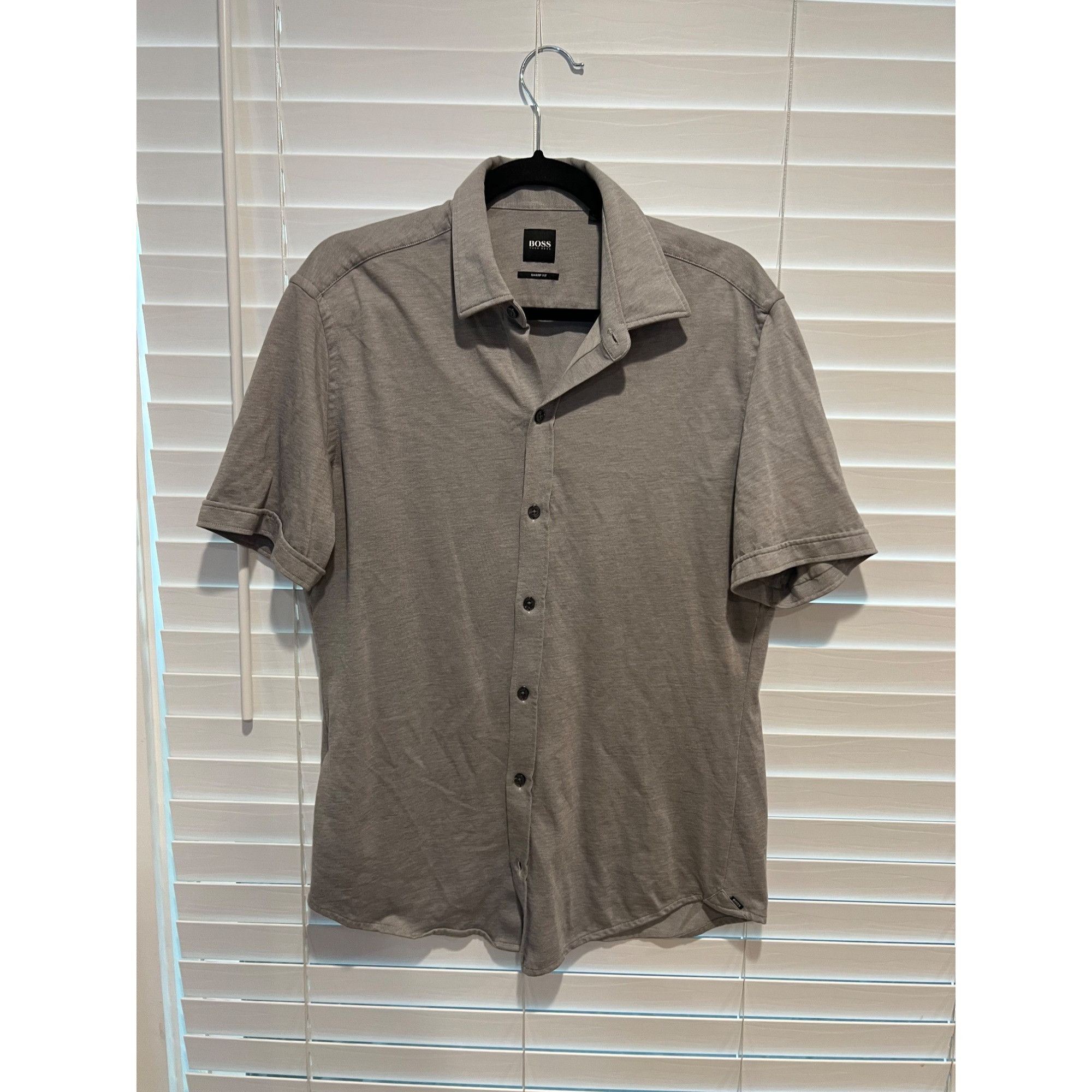 Hugo Boss Hugo Boss Short Sleeve Button Up Shirt - Size M Size US M / EU 48-50 / 2 - 1 Thumbnail
