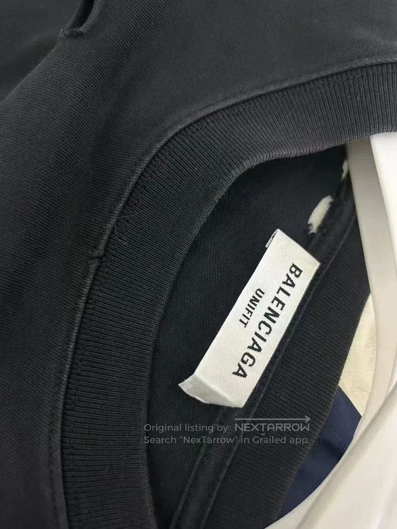 Balenciaga Balenciaga Distressed Letter Short Sleeve. Size US XS / EU 42 / 0 - 3 Thumbnail