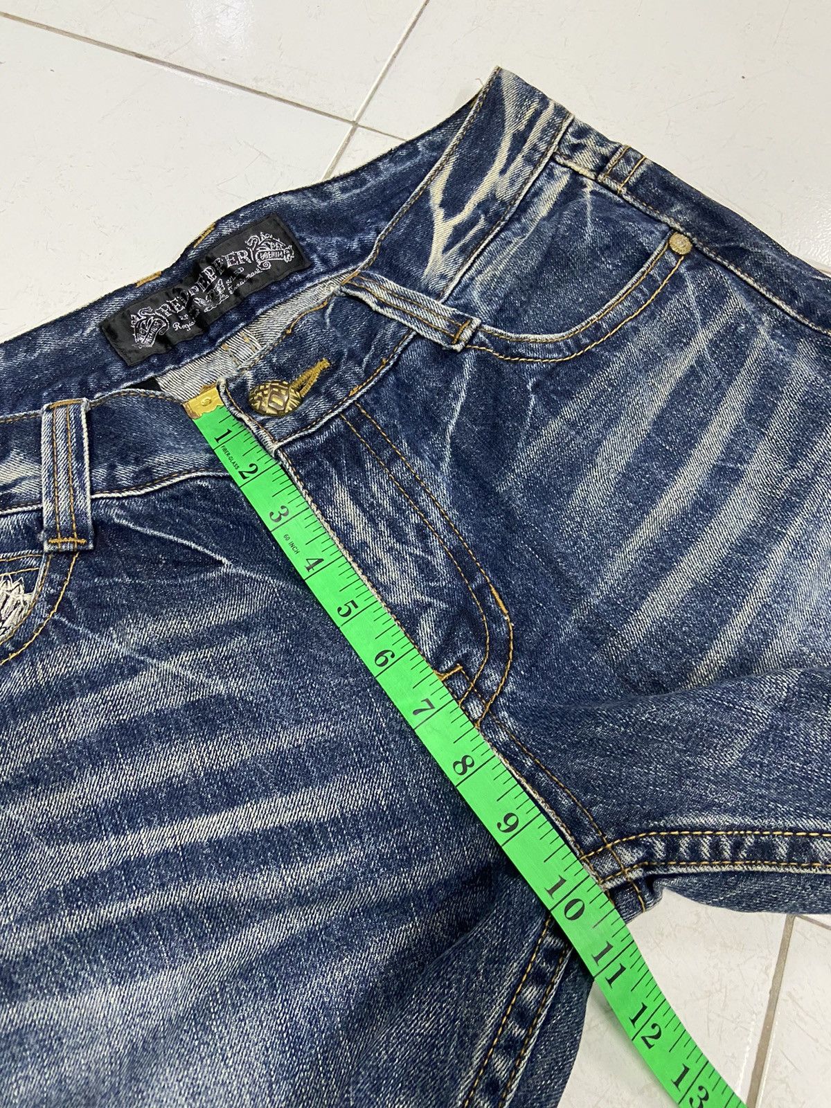 Japanese Brand RED PEPPER SKULL WINGS FLARE DENIM JEANS Size US 34 / EU 50 - 19 Thumbnail