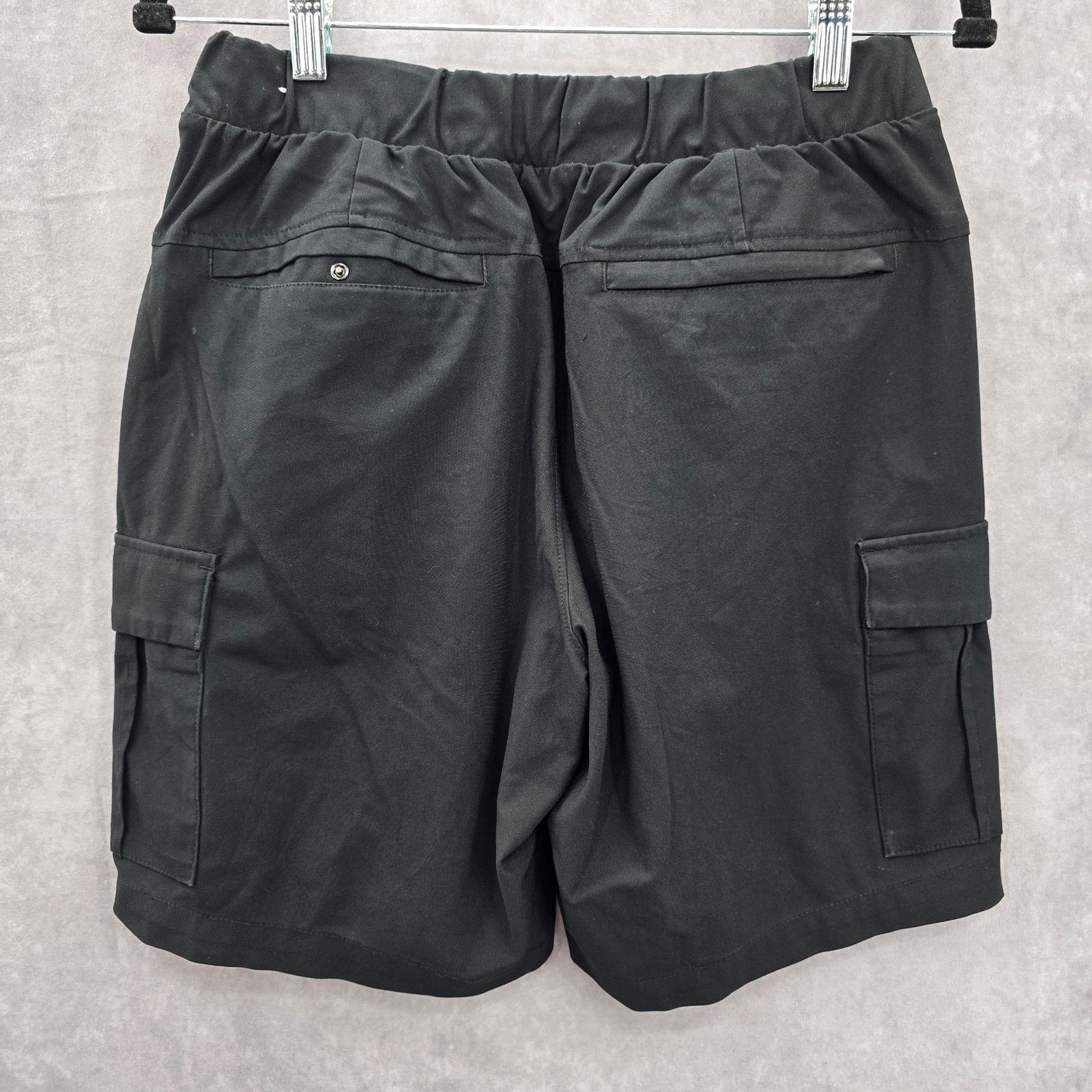 Old Navy Old Navy Black Flat Front Cargo Active Shorts Small Size 30" / US 8 / IT 44 - 2 Thumbnail