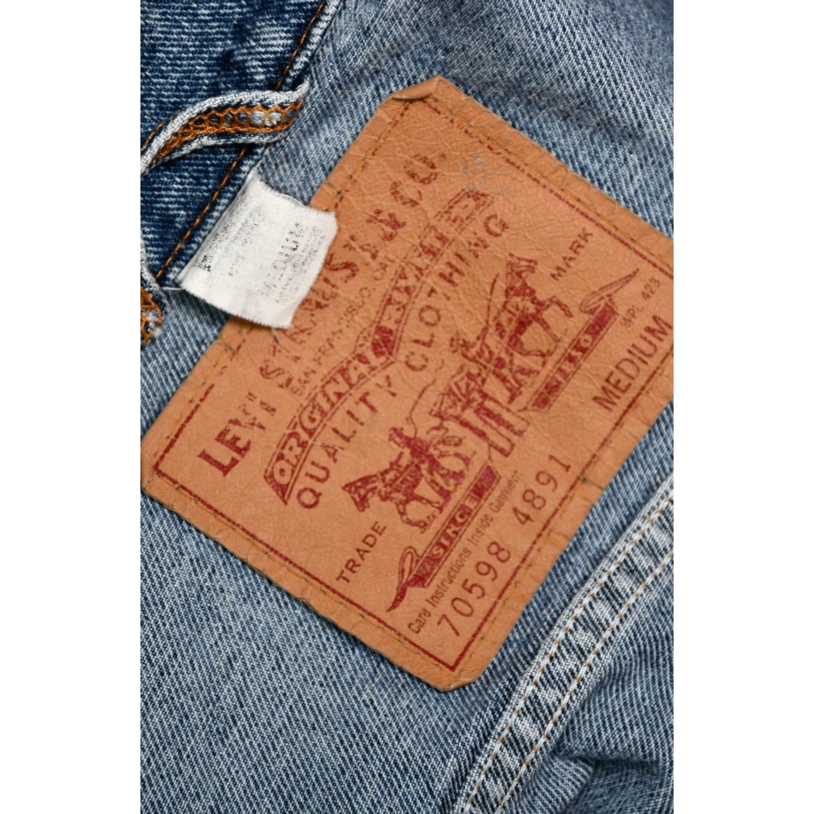 Levi's VINTAGE Levi's Trucker Jacket Denim Button Men's M 70598 4891 Blue Cotton Classic 100% Denim Jeans Coat Size US M / EU 48-50 / 2 - 4 Thumbnail