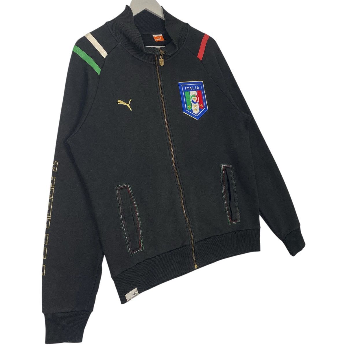 Vintage Vintage Puma Italy Teams Full Zip Sweater Black Size L Size US L / EU 52-54 / 3 - 3 Thumbnail