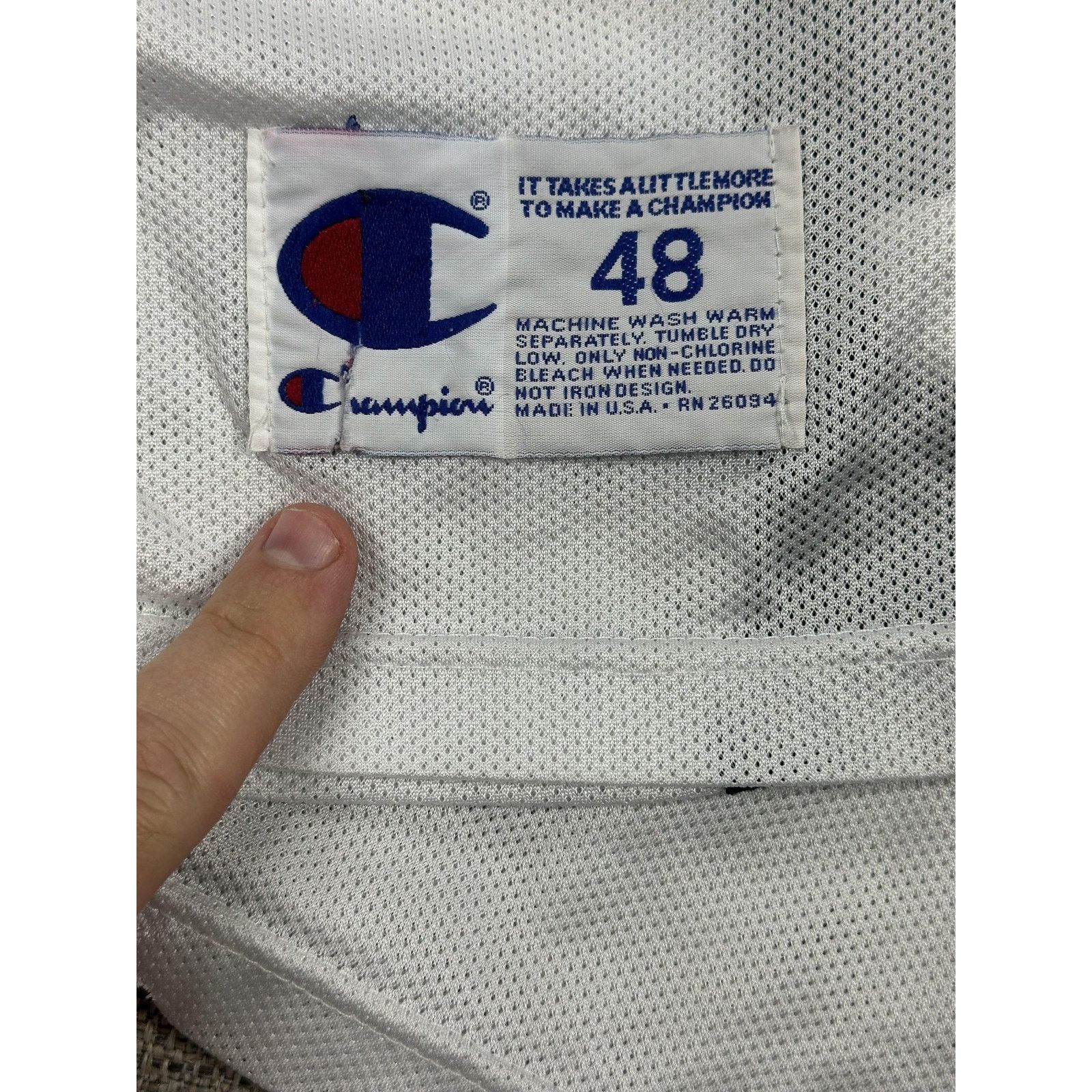 Champion USA Basketball Jersey Sz 48 White Pippen Champion USA 90s Size US XL / EU 56 / 4 - 11 Thumbnail