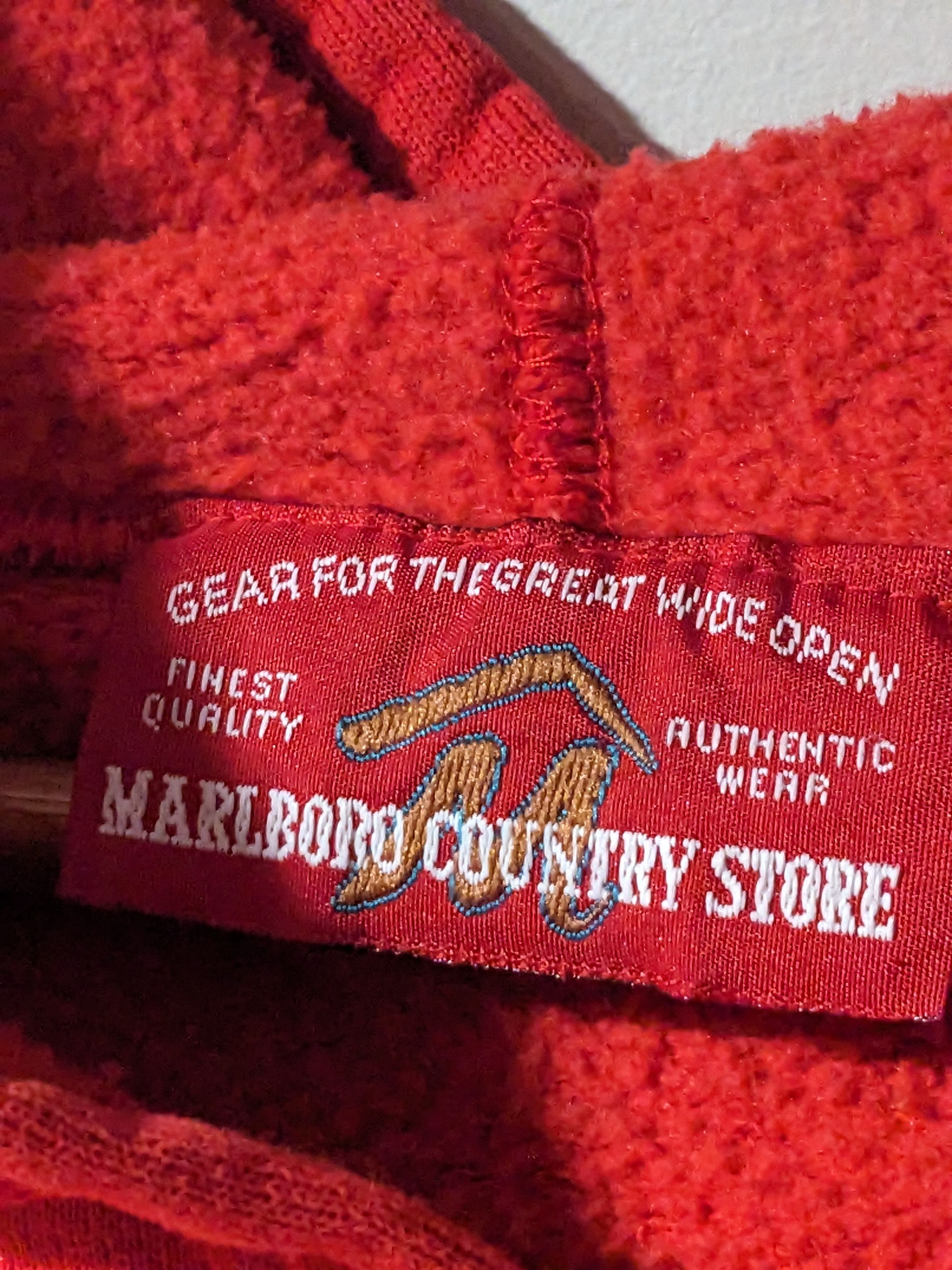 Marlboro Vintage 90s Marlboro Cigarettes Logo Essential Blank Hoodie Size US XL / EU 56 / 4 - 4 Thumbnail