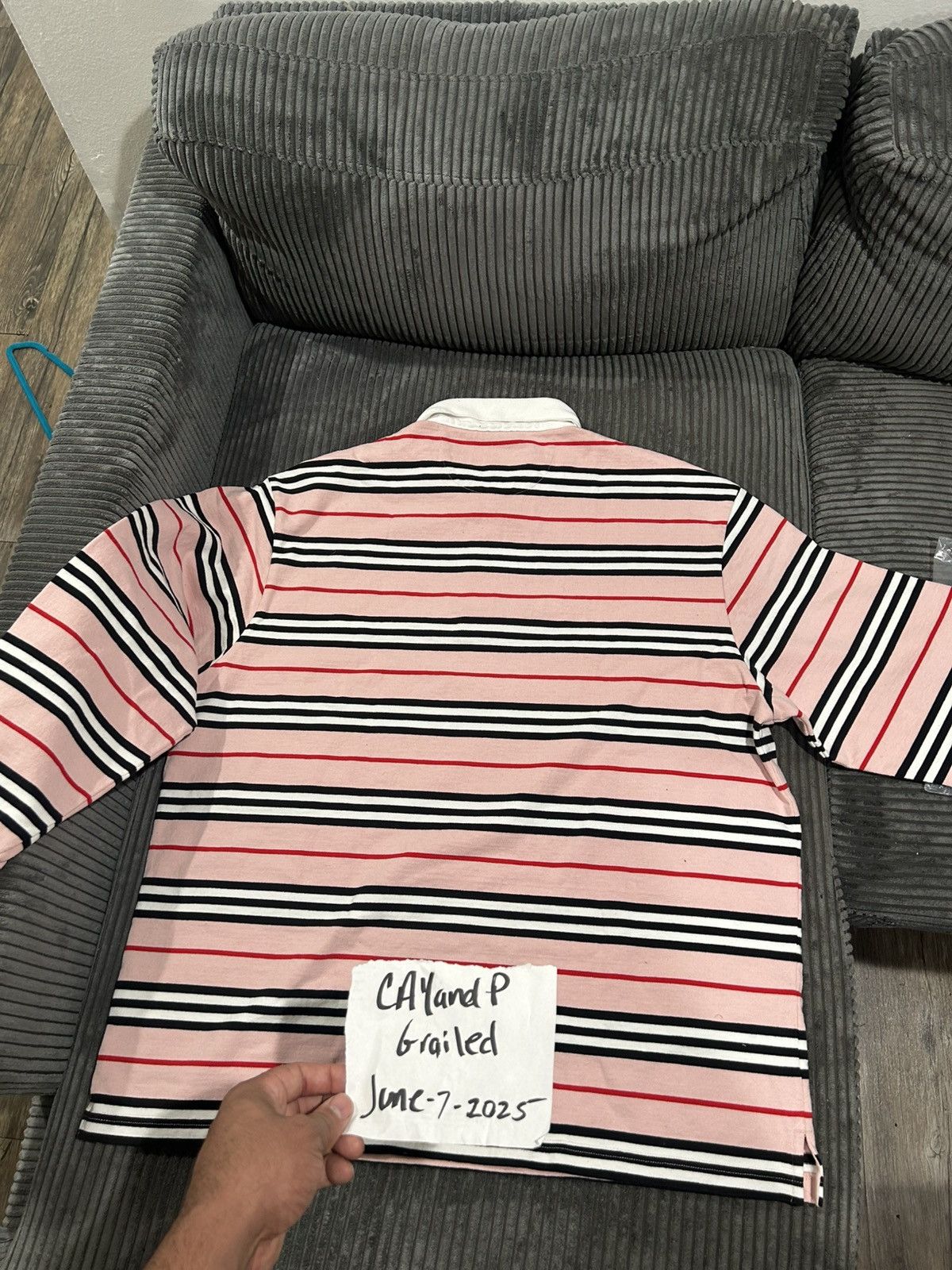 Burberry × Supreme Supreme Burberry pink rugby Size US XXL / EU 58 / 5 - 15 Thumbnail