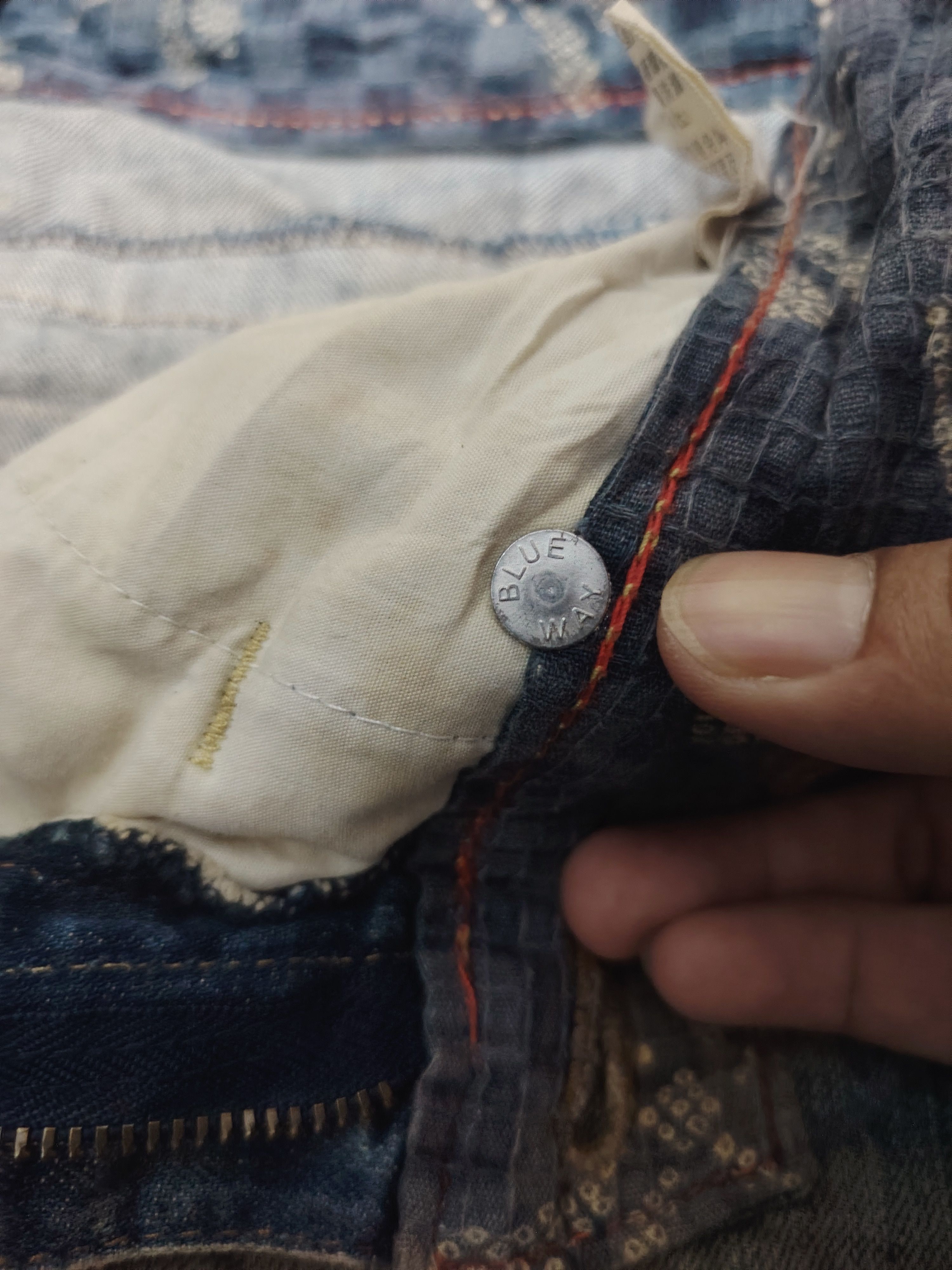 The GV Gallery Japanese Blue Way Distressed Jeans Size US 31 - 11 Thumbnail