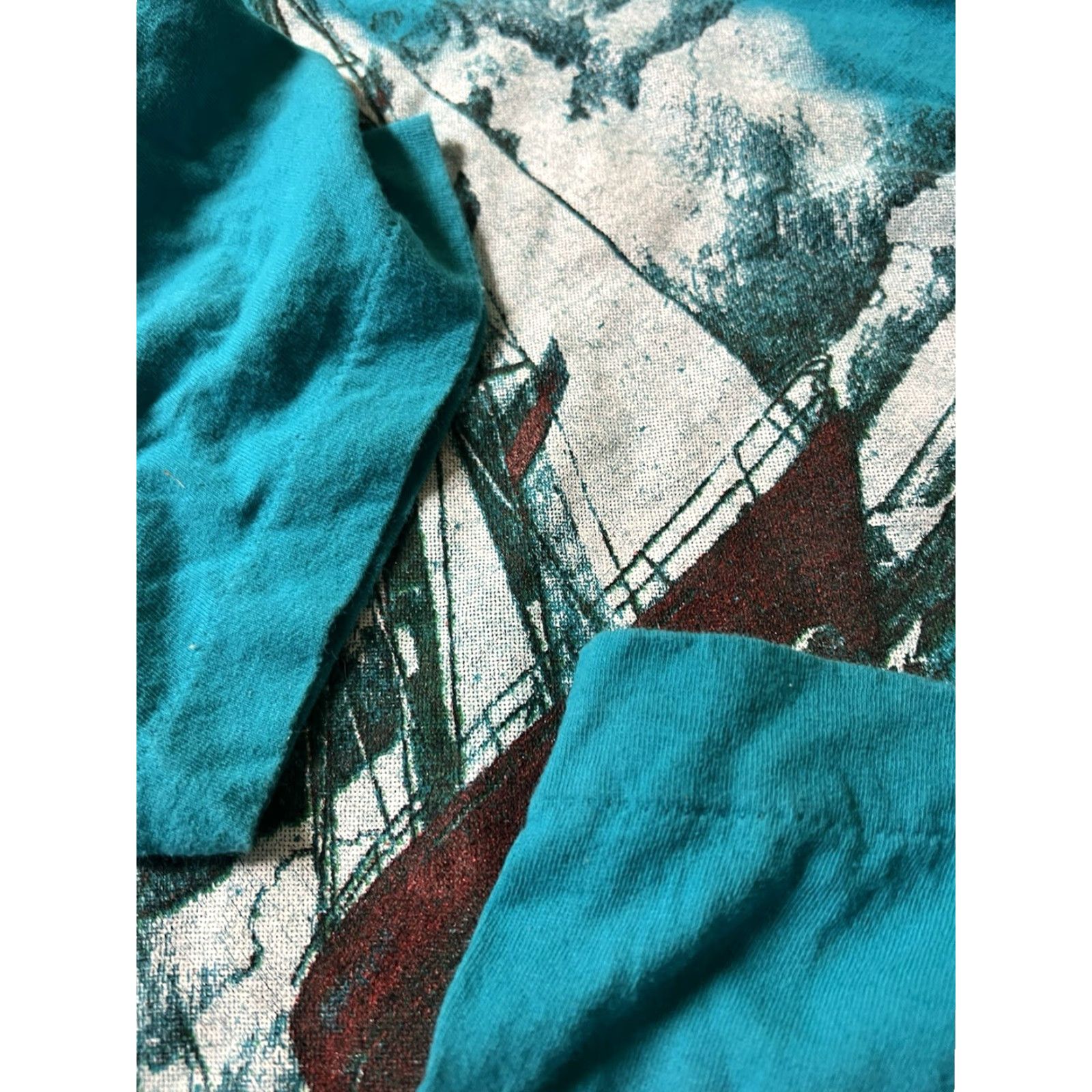 TEE JAYS VINTAGE 80s Sailboat Graphic Blue XL T-Shirt USA Short Sleeve Men Tee Jays Regular Cotton Blend Graphic Tee Punk Sailboat Navy Blue 1980s Mens Size US L / EU 52-54 / 3 - 4 Thumbnail