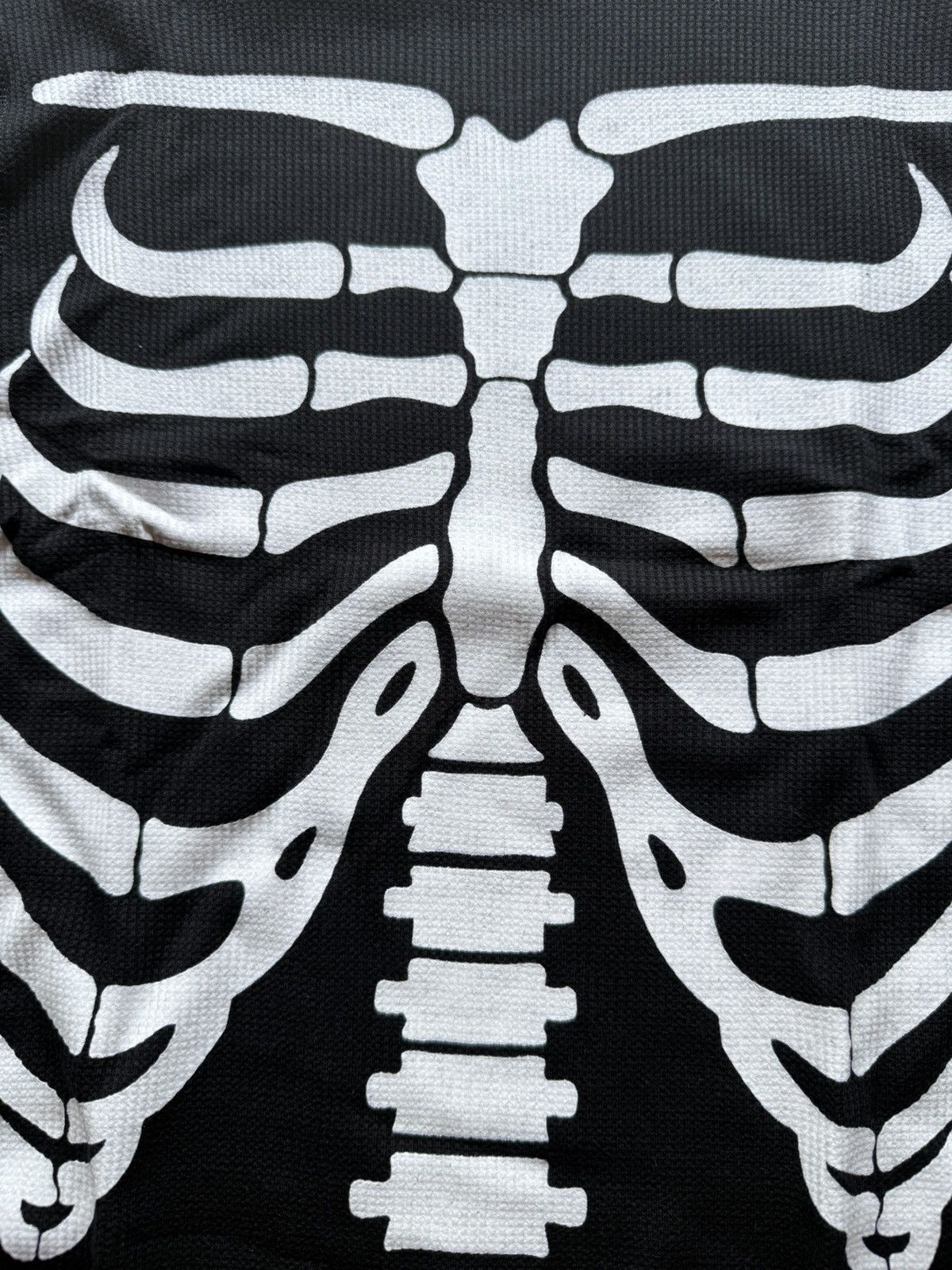Hanes × Supreme Supreme x Hanes Bone Thermal Crew Black FW21 Size US M / EU 48-50 / 2 - 4 Thumbnail