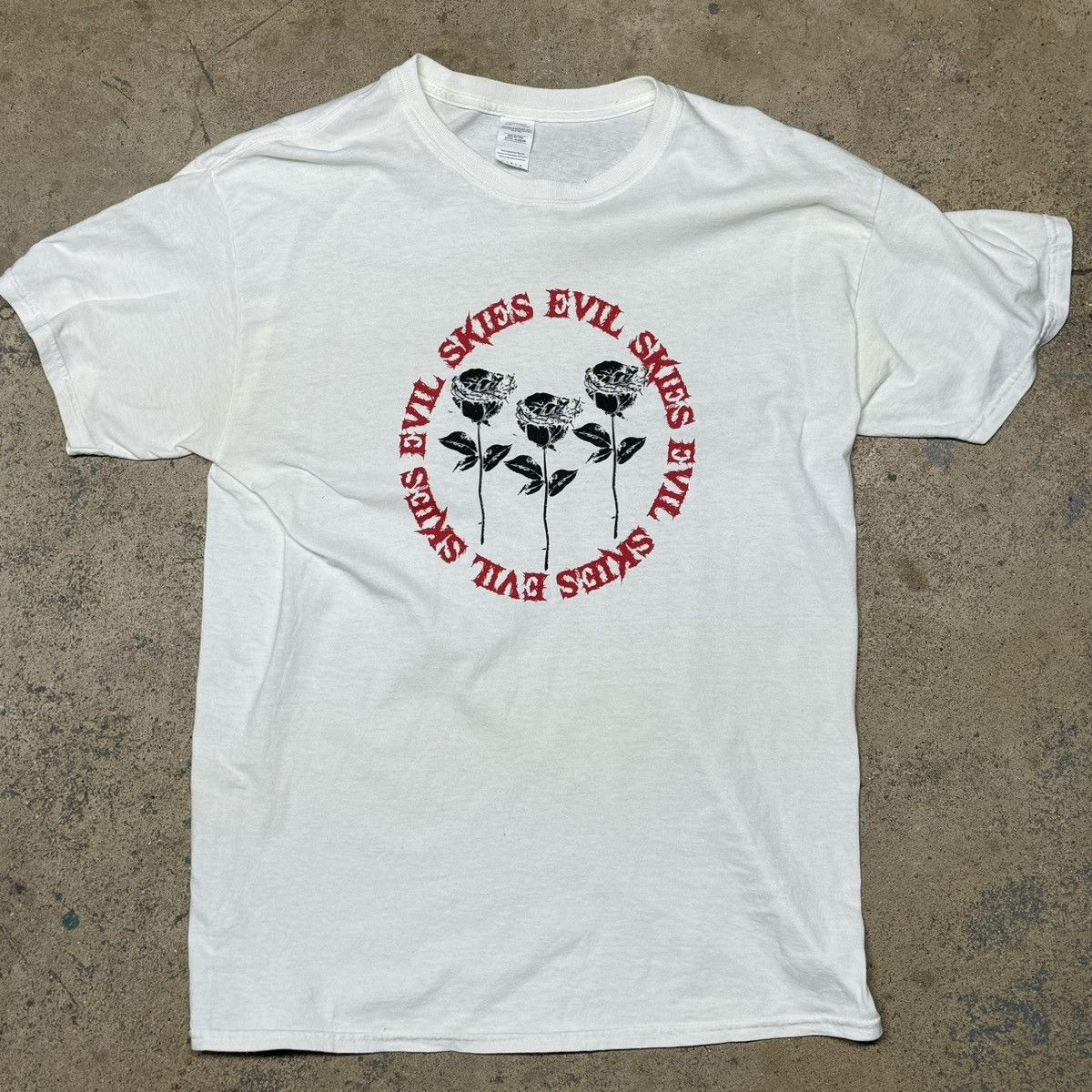 Half Evil Evil Skies T shirt Size US L / EU 52-54 / 3 - 2 Thumbnail