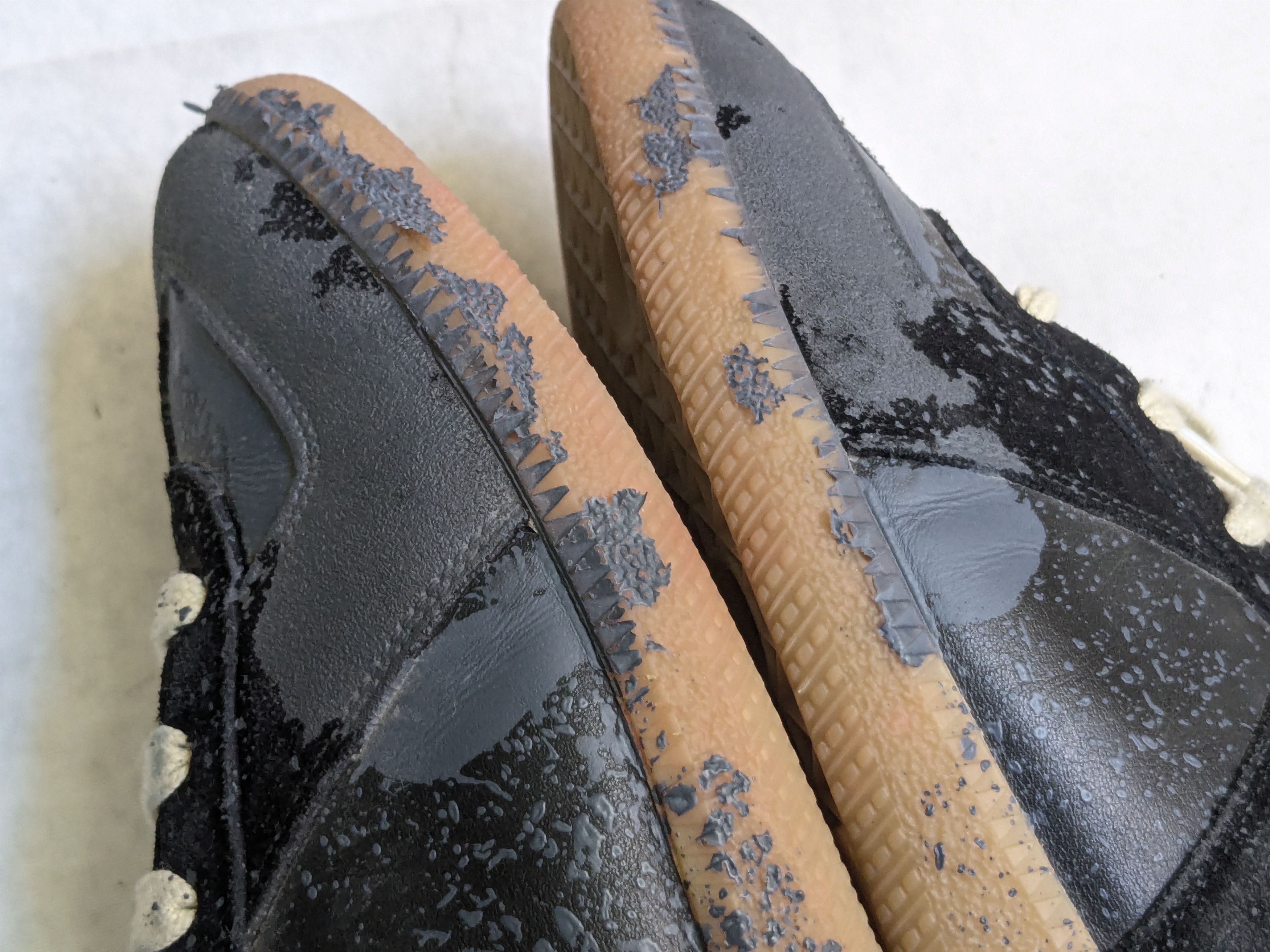 Maison Margiela Maison Margiela black pewter paint sneaker paint 9 42 Size US 9 / EU 42 - 10 Thumbnail