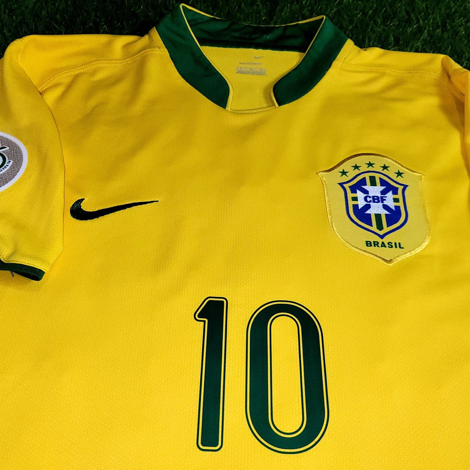 Ronaldinho Brazil 2006 World Cup Home Soccer Jersey Shirt M