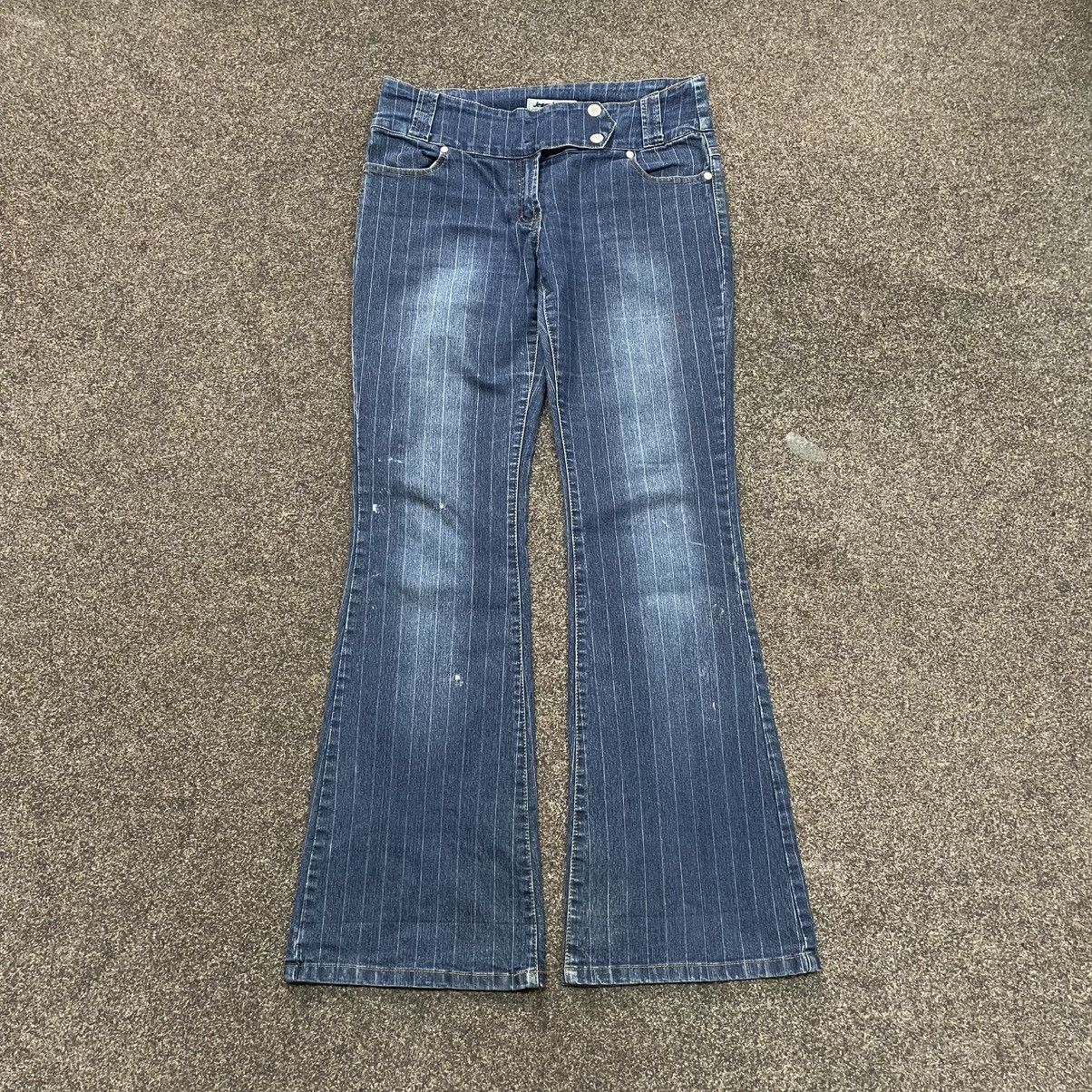 Vintage Y2K Vintage Flared Bootcut Jeans Sun Faded Distressed Skate Size 32" / US 10 / IT 46 - 1 Thumbnail