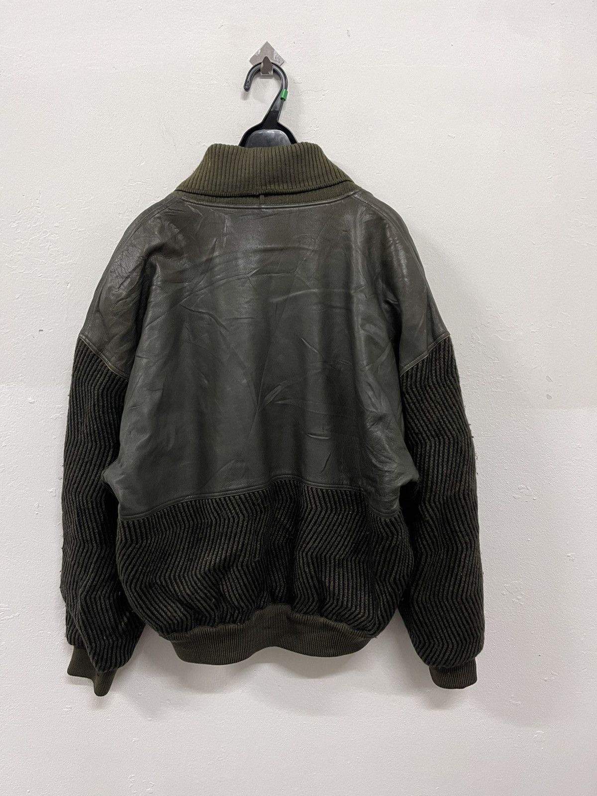 Genuine Leather × Playboy × Vintage Vintage 90s Playboy Sheepskin & Wool teddy jacket Size US M / EU 48-50 / 2 - 4 Thumbnail