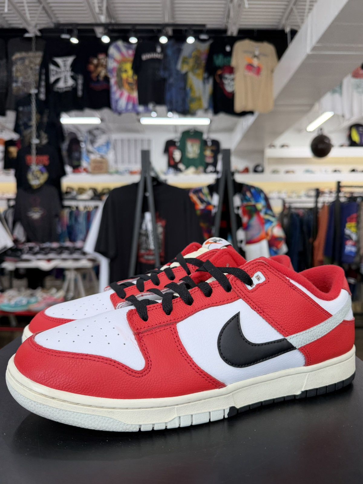 Nike Nike Dunk Low Chicago Split Size 12 (2023) Size US 12 / EU 45 - 1 Thumbnail