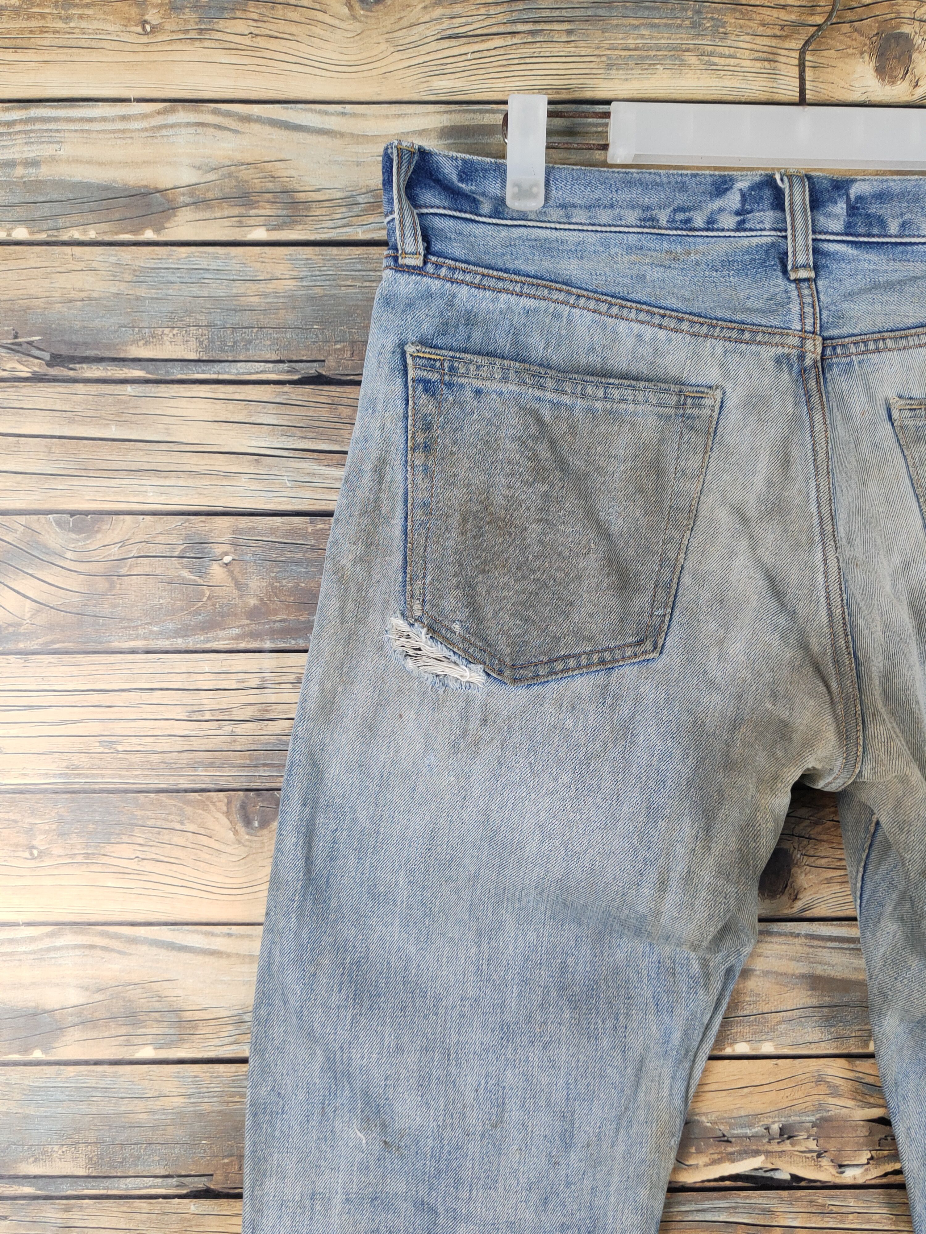 Japanese Brand Uniqlo Blue Faded Distressed Ripped denim Jeans #W2065 Size US 34 / EU 50 - 8 Thumbnail