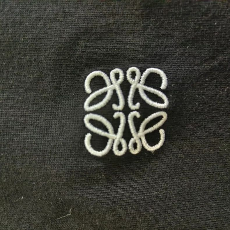 Loewe Loewe Embroidery design of black round neck and short slee Size M / US 6-8 / IT 42-44 - 4 Thumbnail