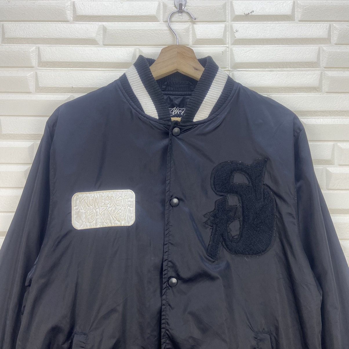 Stussy Stussy ‘Knowledge is King’ Satin Varsity Jacket Size US S / EU 44-46 / 1 - 4 Thumbnail