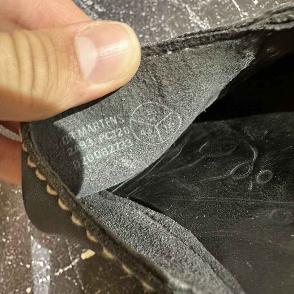 Dr. Martens Vintage Dr Martens Men’s Leather Flip-Flops Size 43eu 10 us Size US 10 / EU 43 - 19 Thumbnail