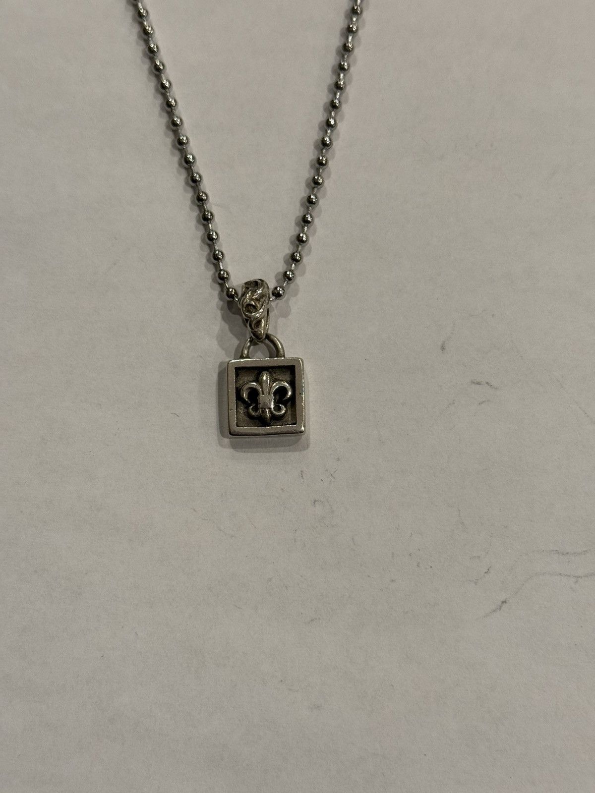 アクセサリー CHROME HEARTS FRAMED BS FLUER Chrome Hearts Chrome Hearts Frame BS Fleur Silver | Grailed