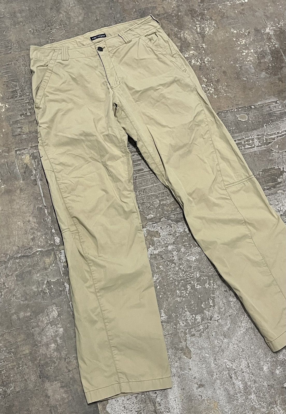 Arc'teryx Arcteryx utility gorpcore outdoor cream pants Size US 32 / EU 48 - 3 Thumbnail