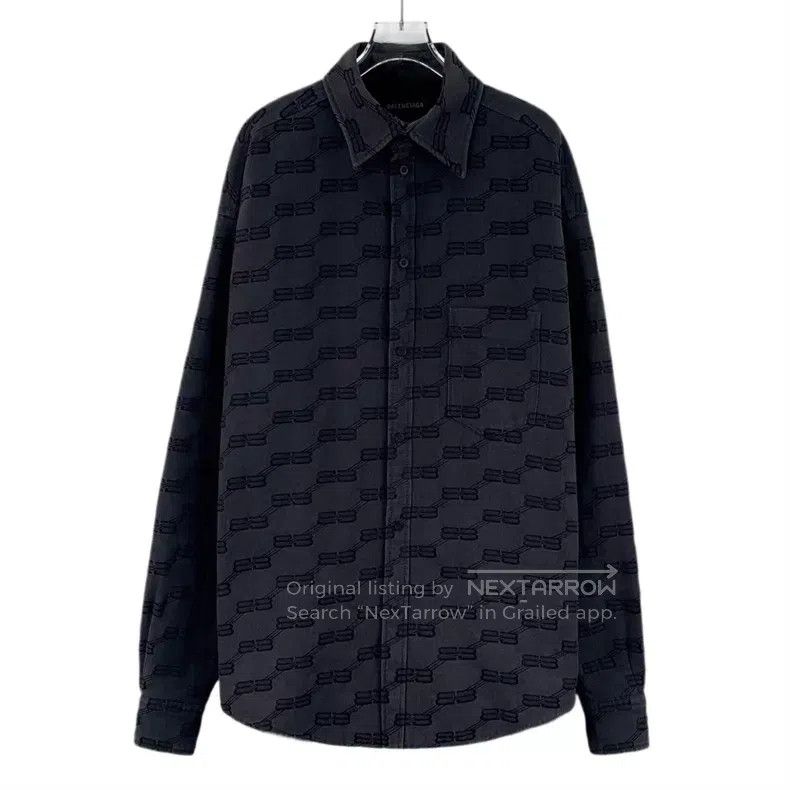 Balenciaga Balenciaga Black Lock Logo Full Print Mulberry Silk Collar Size US S / EU 44-46 / 1 - 1 Thumbnail