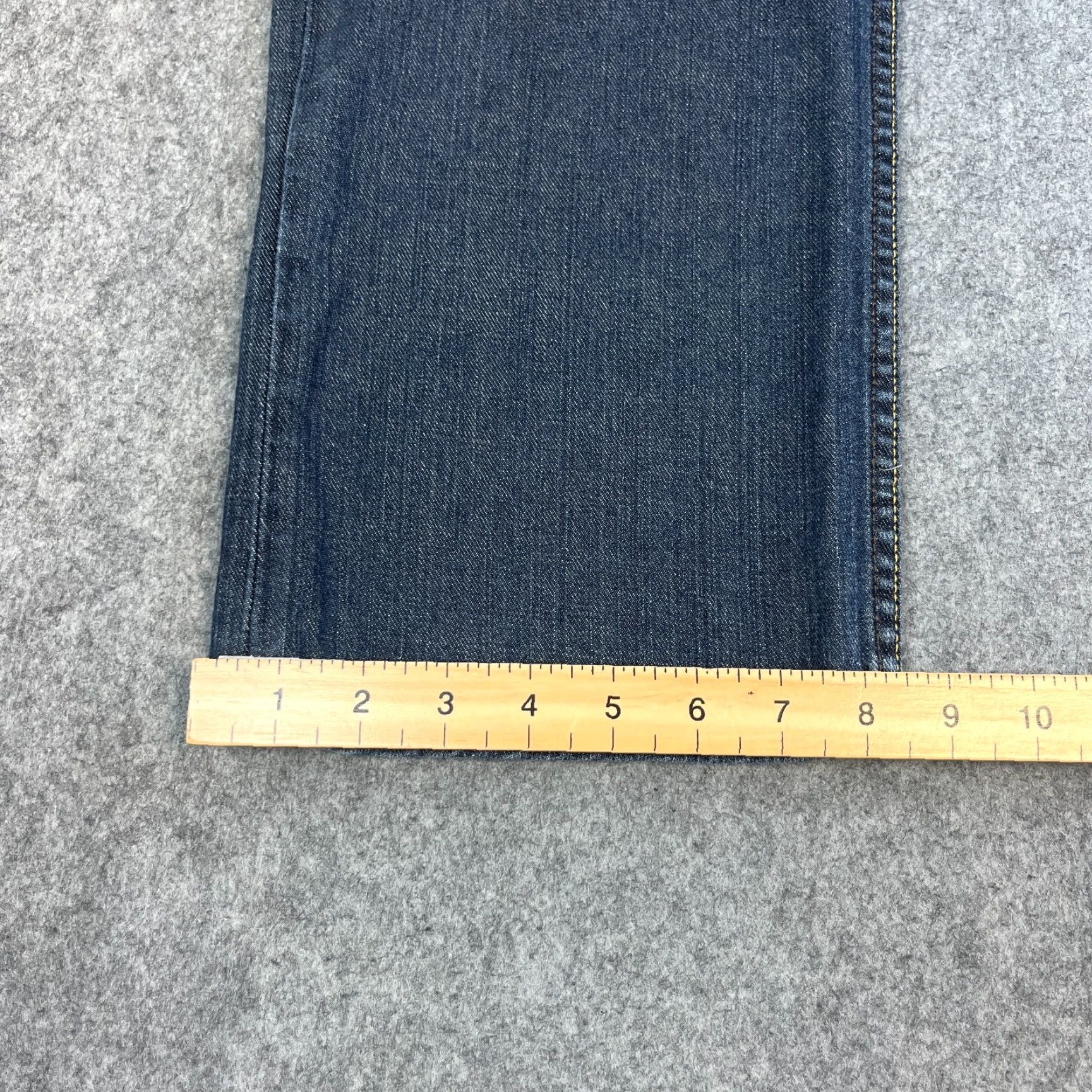 Armani Exchange Armani Exchange Jeans Straight 32 30 Dark Blue Indigo Raw Denim USA Made Mens Jeans Regular 32in Blue 5-Pocket Design Modern Casual Mens Size US 32 / EU 48 - 3 Thumbnail