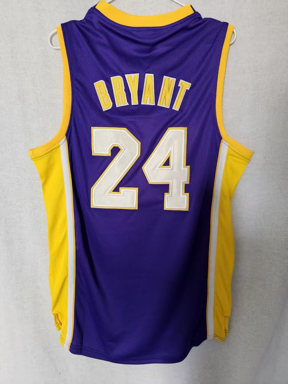 NBA Laker #24 Kobe Bryant Jersey Double Stitched Purple Size US M / EU 48-50 / 2 - 2 Thumbnail