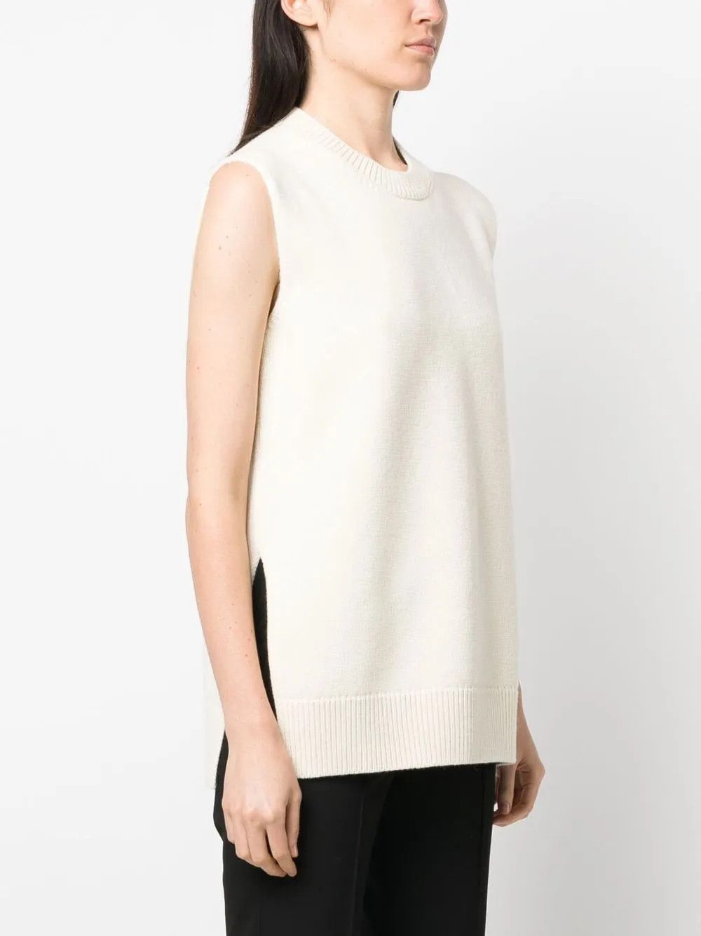 Jil Sander o1y1025 Sleeveless Sweater in Ivory Size S / US 4 / IT 40 - 2 Thumbnail