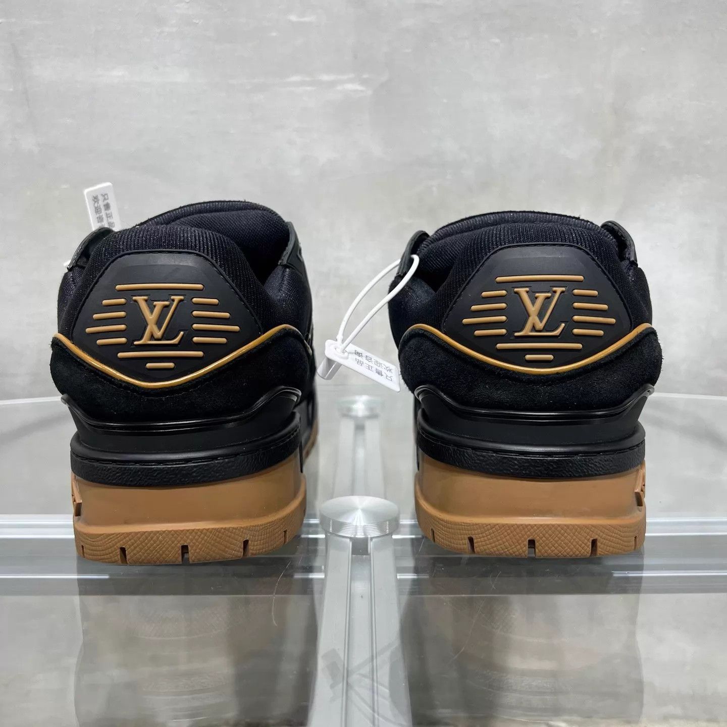 Louis Vuitton LV Trainer Maxi Black Gold Suede UK6.5/40.5 Size US 7.5 / EU 40-41 - 6 Thumbnail