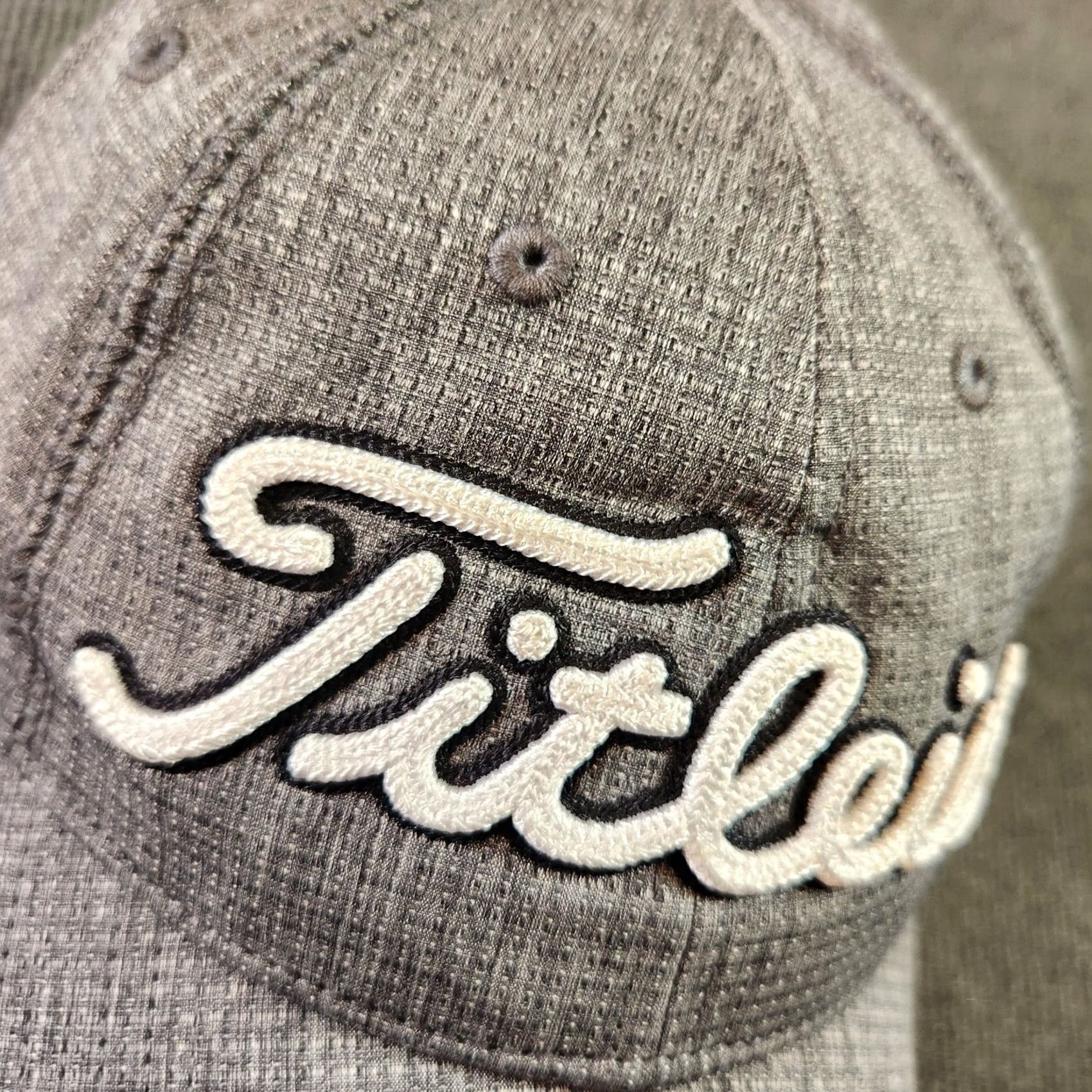 Titleist Titleist Golf Hat Men Strapback Adjustable Vented Performance Gray Tour Size ONE SIZE - 3 Thumbnail