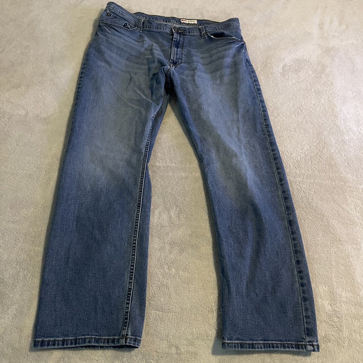 Wrangler Vintage Wrangler Athletic Fit Blue Denim Jeans Mens 38x30 Size US 38 / EU 54 - 1 Thumbnail
