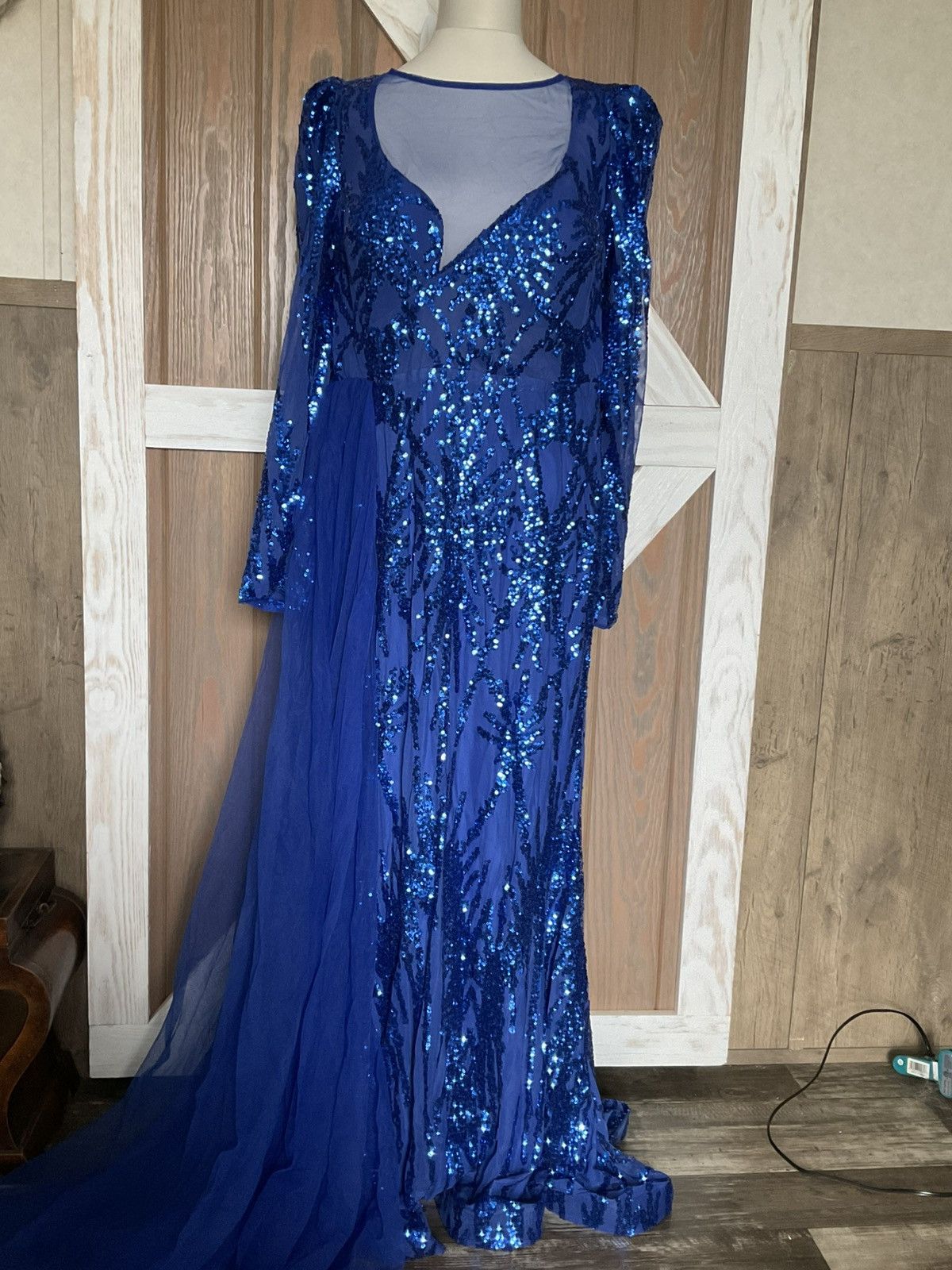 Other Faeriesty Elegant Blue Sequined Evening Gown W/ Sheer Train Size 3XL / US 20-22 - 7 Thumbnail