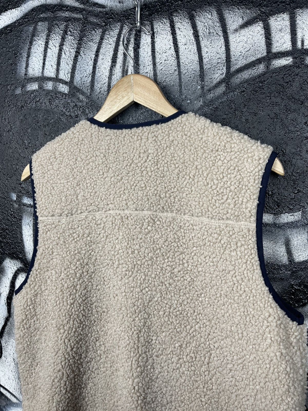 H&M H&M Casual Sherpa Full Zip Teddy Vest Size Small Size US S / EU 44-46 / 1 - 8 Thumbnail
