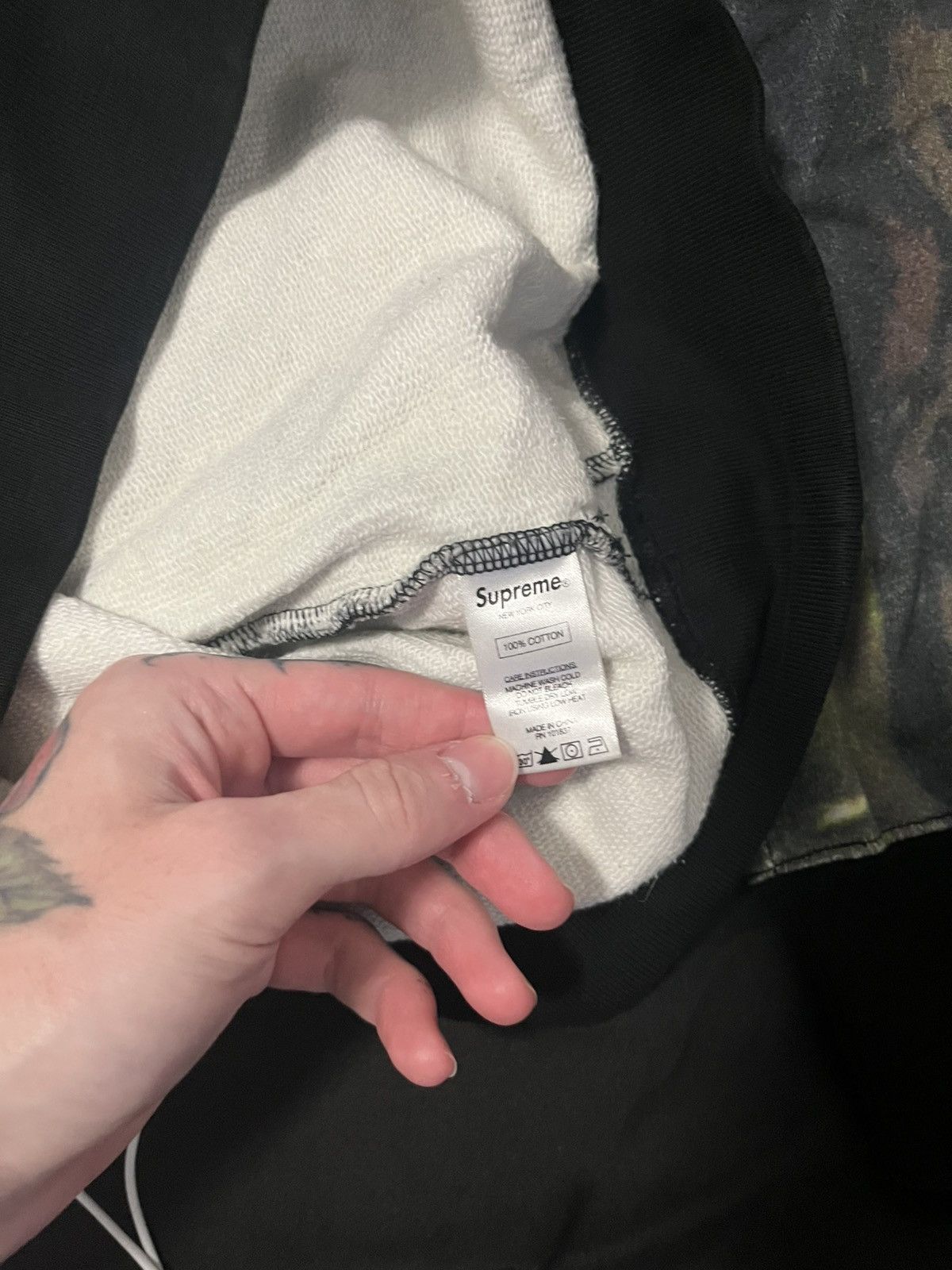 Supreme Supreme lebain hoodie Size US L / EU 52-54 / 3 - 7 Thumbnail