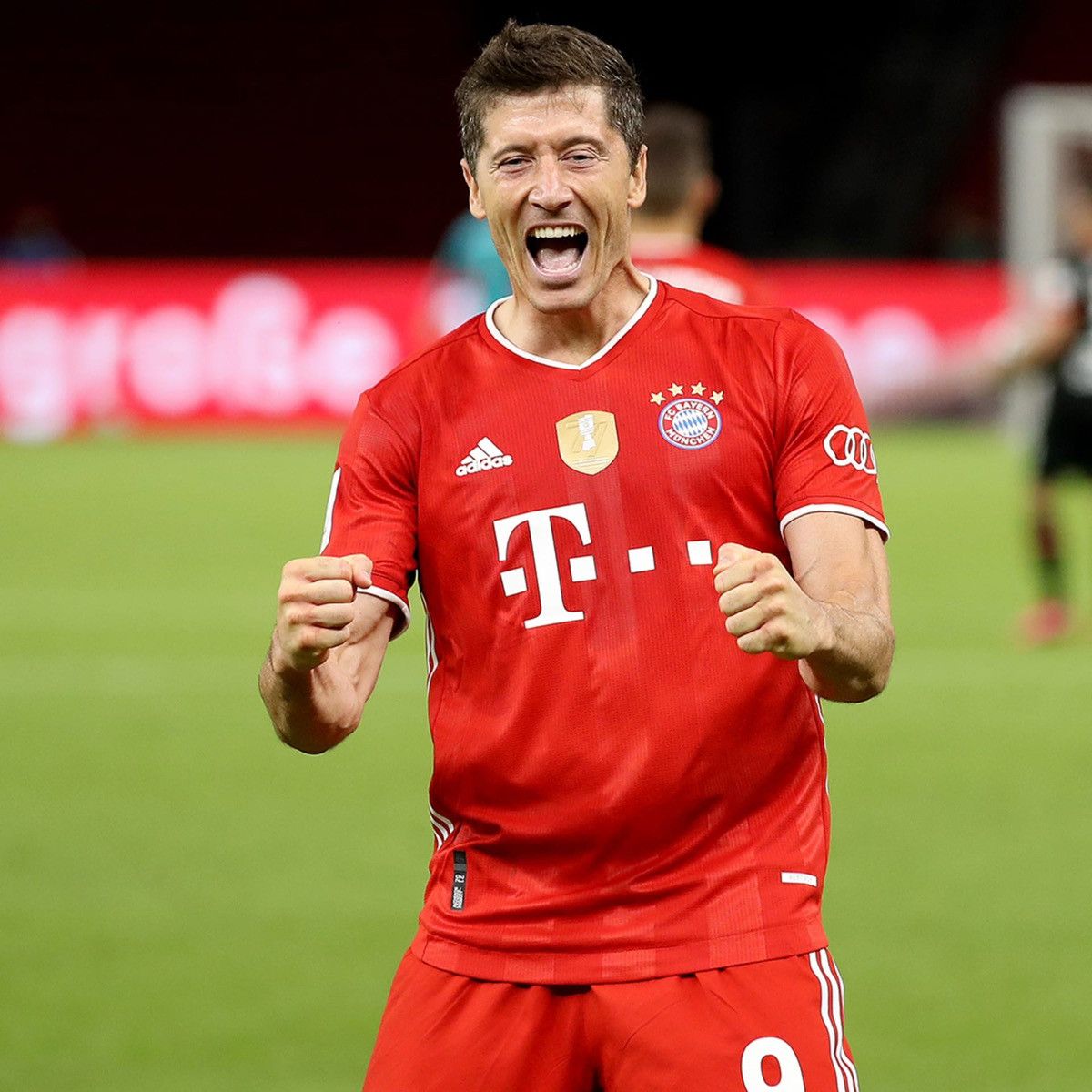 Vintage BAYERN ADIDAS 2020/2021 FOOTBALL HOME JERSEY #9 LEWANDOWSKI Size US M / EU 48-50 / 2 - 15 Thumbnail