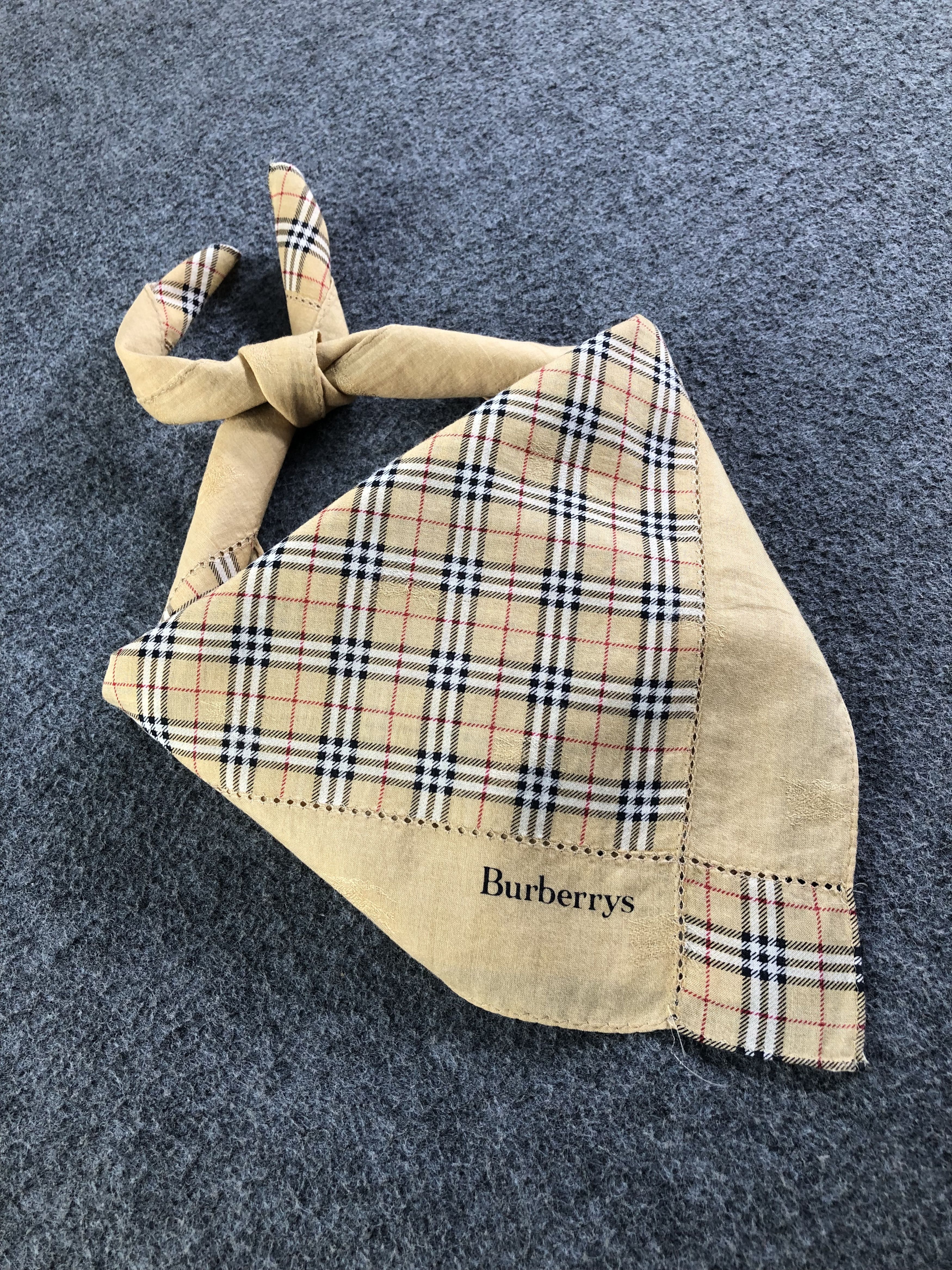 Burberry Burberrys Handkerchief / Bandana / Neckerchief / Headscarf Size ONE SIZE - 2 Thumbnail