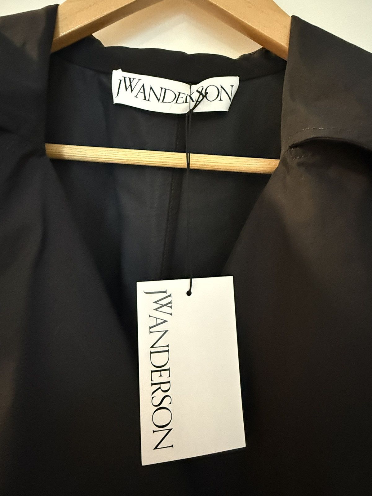JW Anderson JW Anderson Black Belted Trench Coat with Gold Buckle Size M / US 6-8 / IT 42-44 - 7 Thumbnail