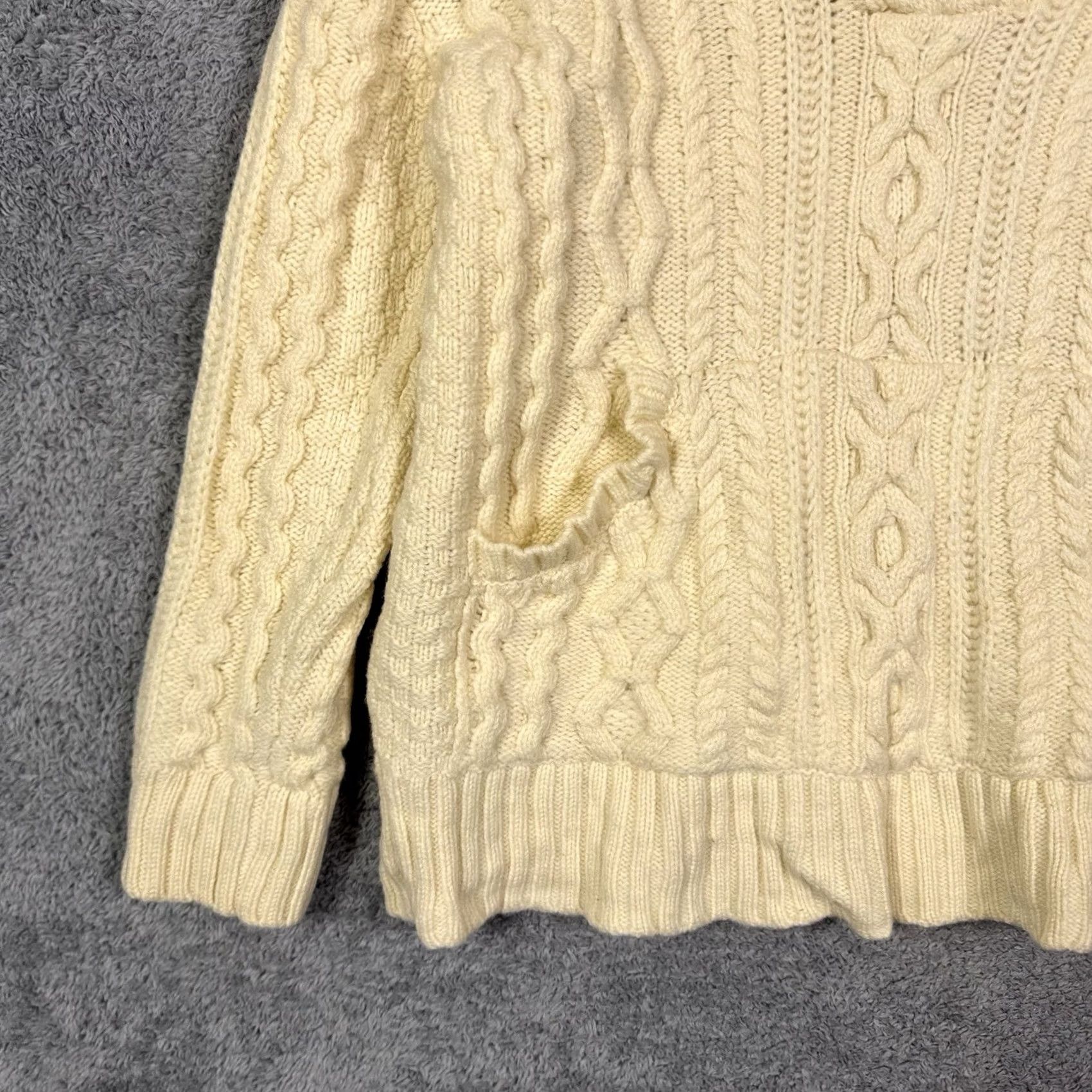 Vintage Aran Sweater Womens M Craft Hoodie Cable Knit Fisherman Merino Wool Pullover - Classic Indoor Size M / US 6-8 / IT 42-44 - 3 Thumbnail