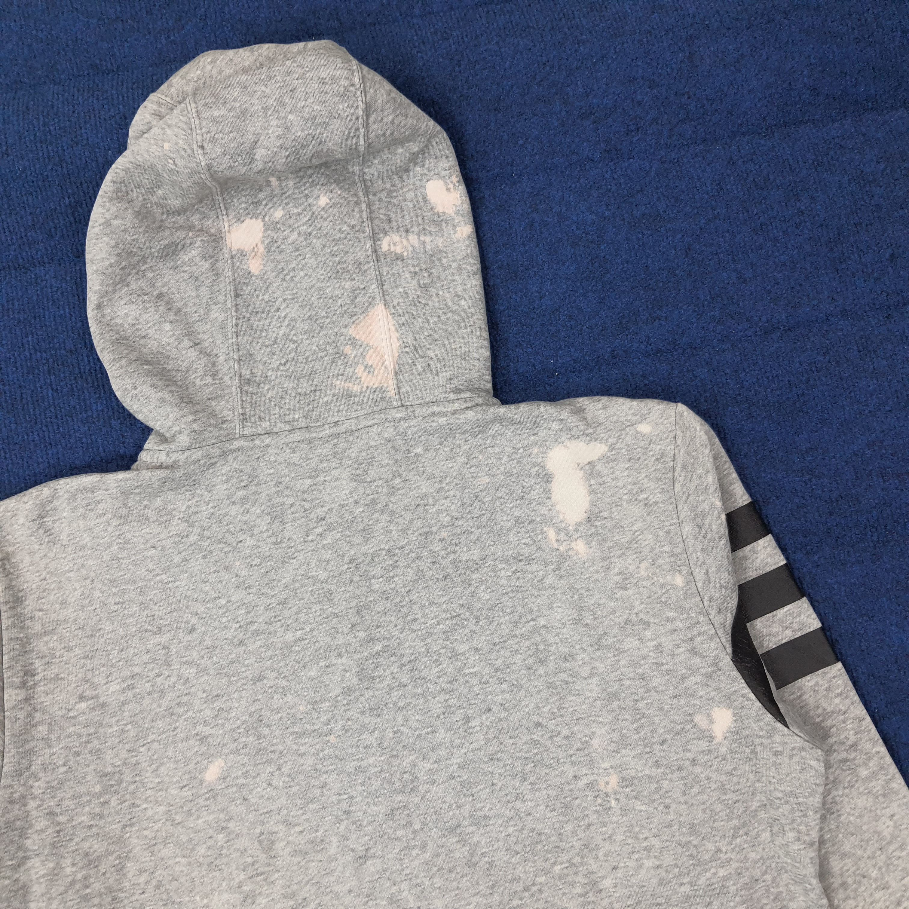 Adidas Vintage Adidas 3 Stripes Zipper Hoodie C261N27 Size US M / EU 48-50 / 2 - 4 Thumbnail