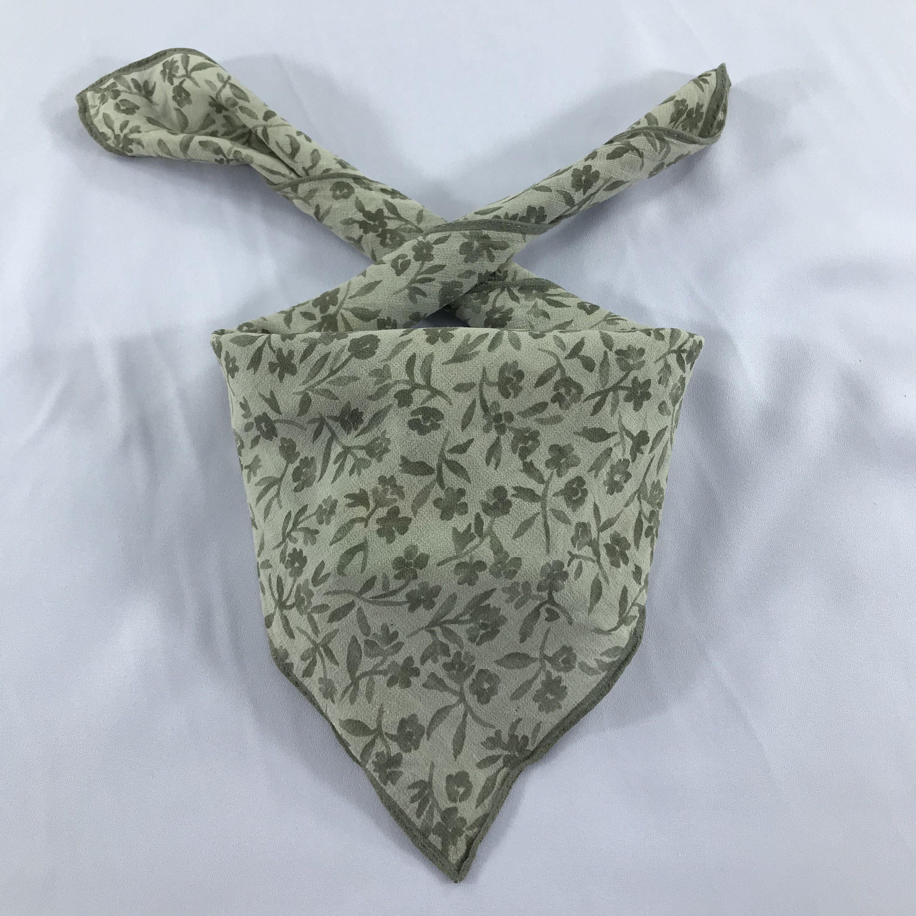 Calvin Klein × Vintage Calvin Klein Handkerchief / Neckerchief / Bandana Size ONE SIZE - 1 Thumbnail