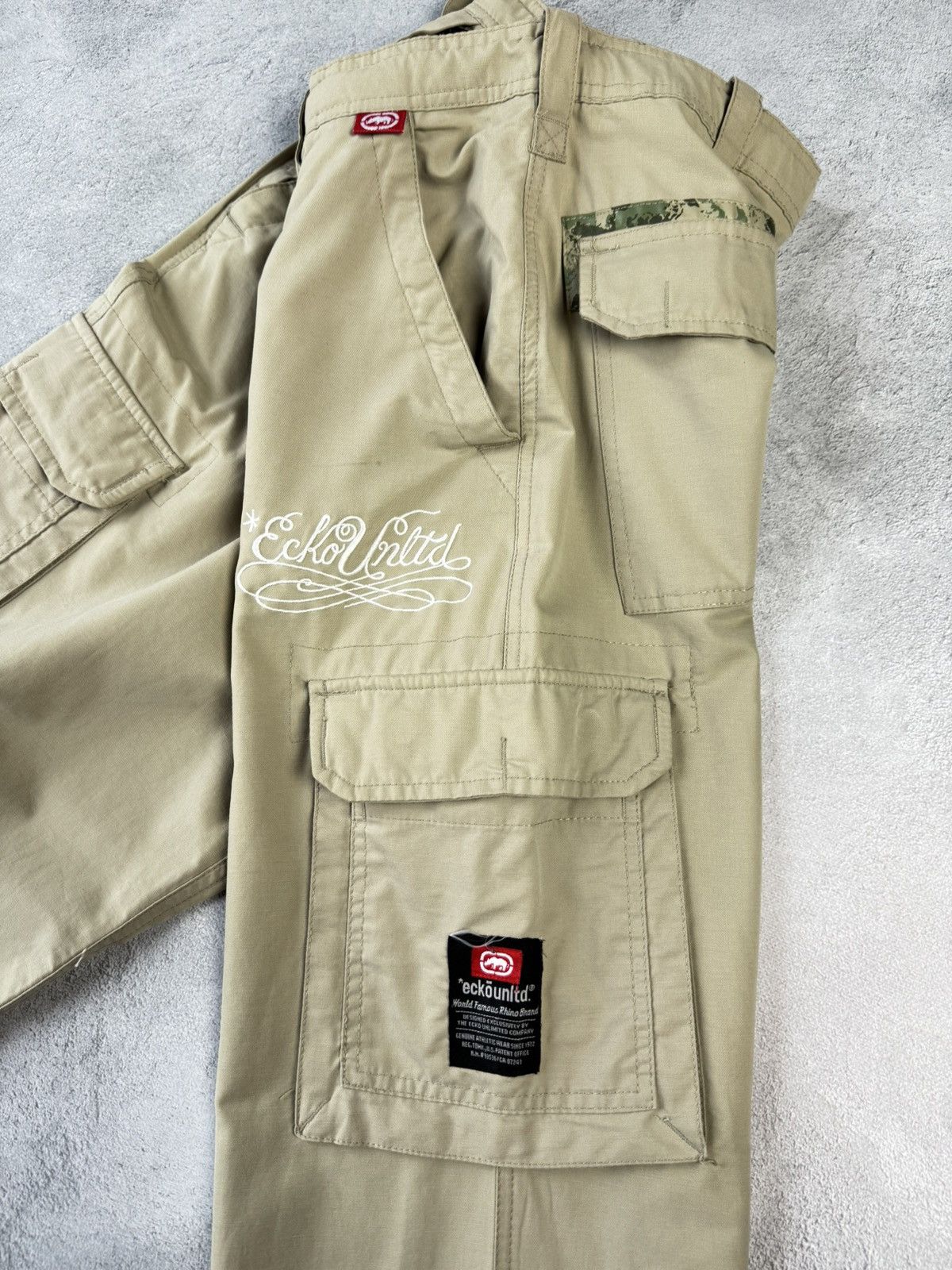 Ecko Unltd. Echo Unltd. Multi-Pocket Pants Y2K Logo size M Size US 32 / EU 48 - 5 Thumbnail