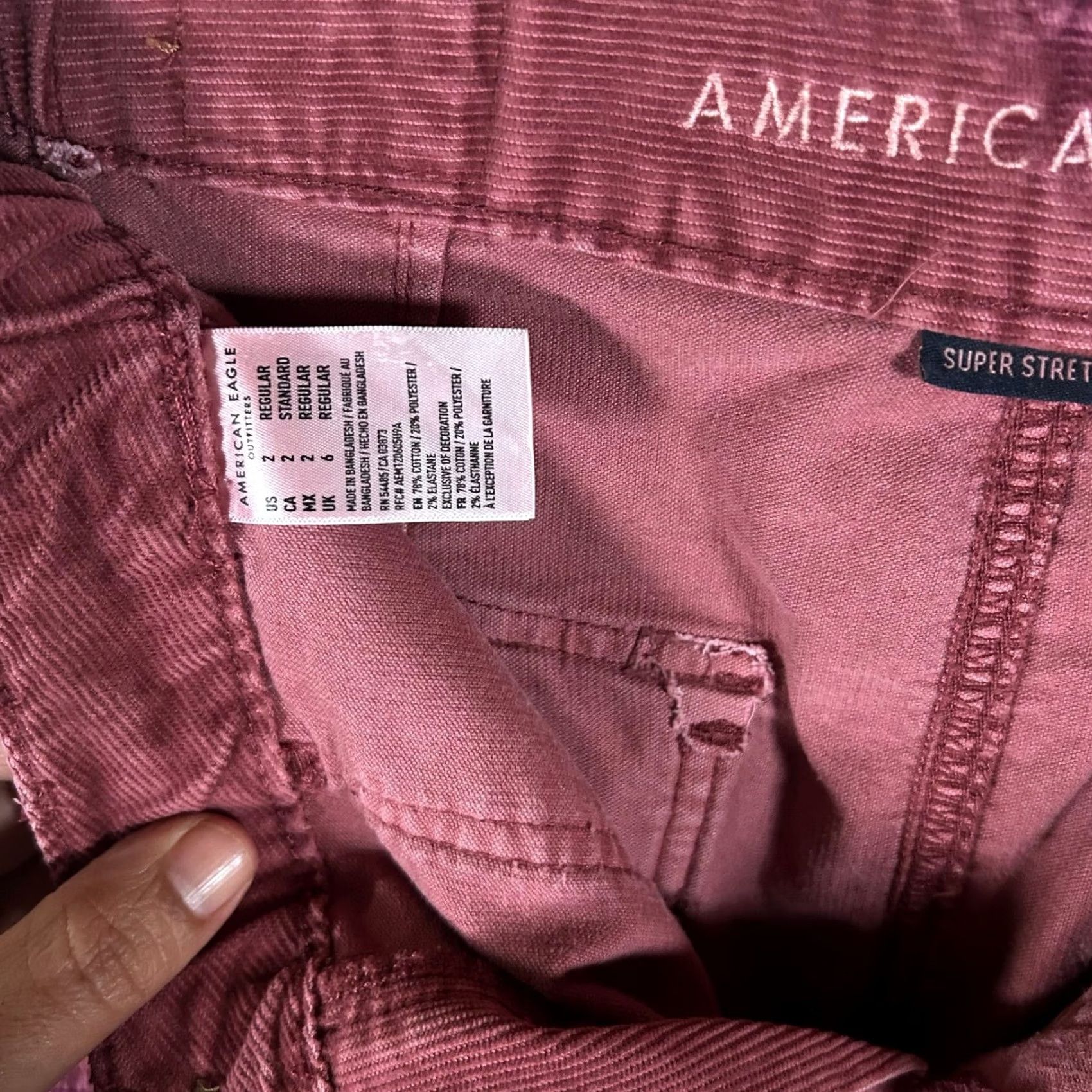 American Eagle Outfitters American Eagle Corduroy Mini Skirt Women 2 Maroon Super Stretch High Waist Skirt Size 26" / US 2 / IT 38 - 5 Thumbnail