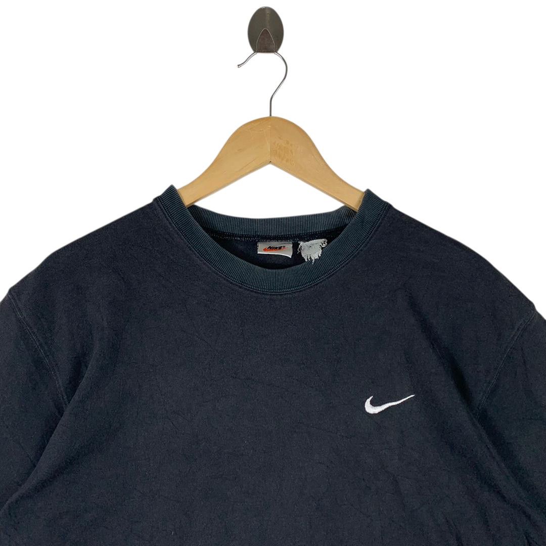 Nike VINTAGE 90s NIKE small swoosh embroidery tee Size US M / EU 48-50 / 2 - 2 Thumbnail