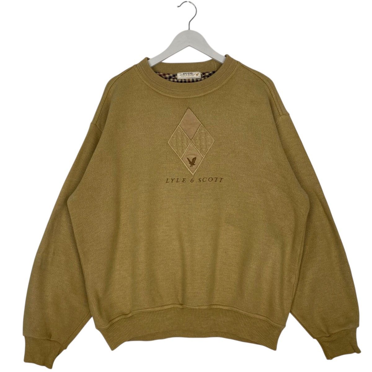 Other Vintage Lyle & Scott Sweatshirt Crewneck Brown Size L Size US L / EU 52-54 / 3 - 1 Thumbnail