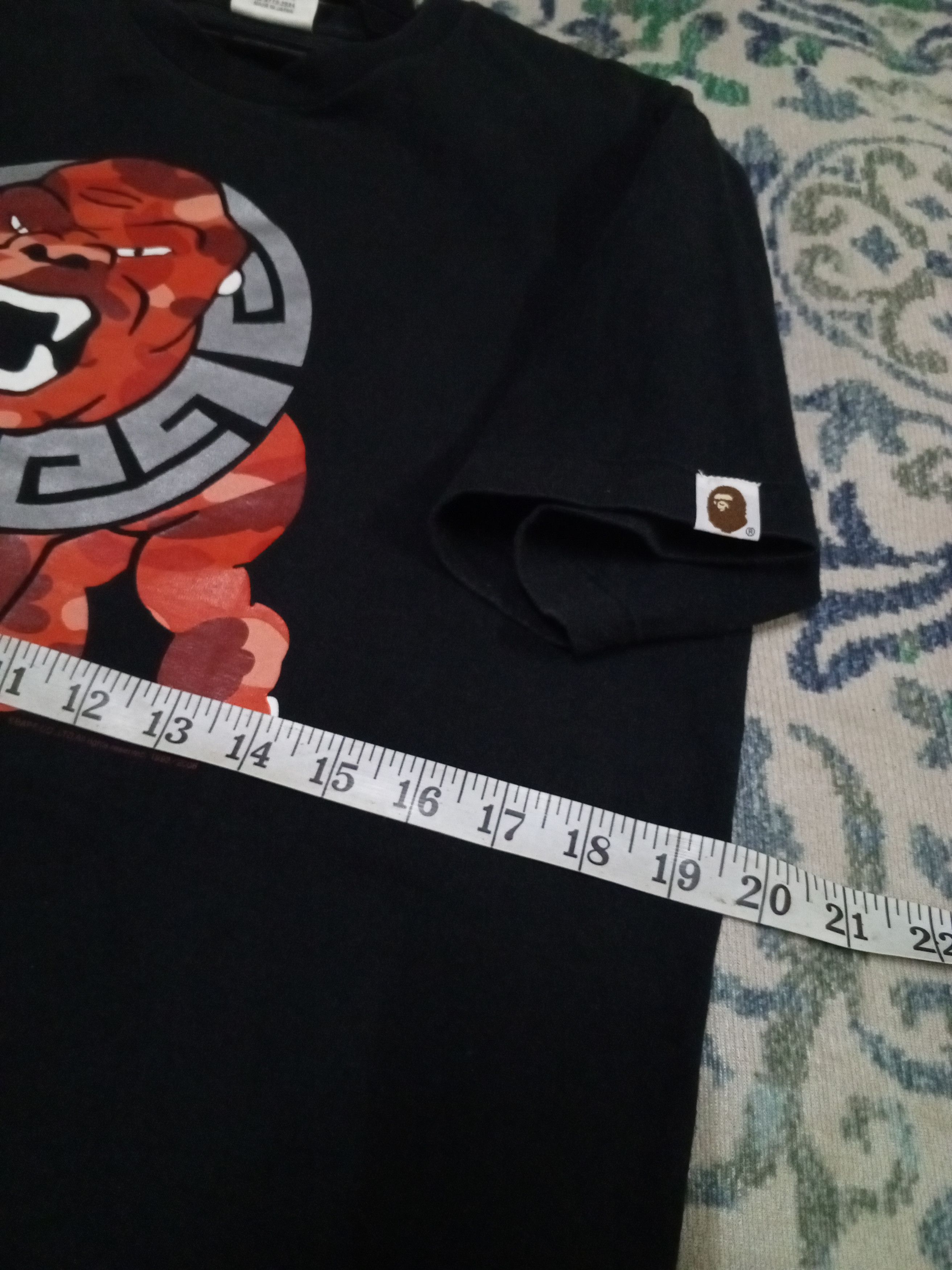 Bape 💥Y2K💥BAPE 2006 - BUSY WORK BLACK TSHIRT Size US S / EU 44-46 / 1 - 10 Thumbnail