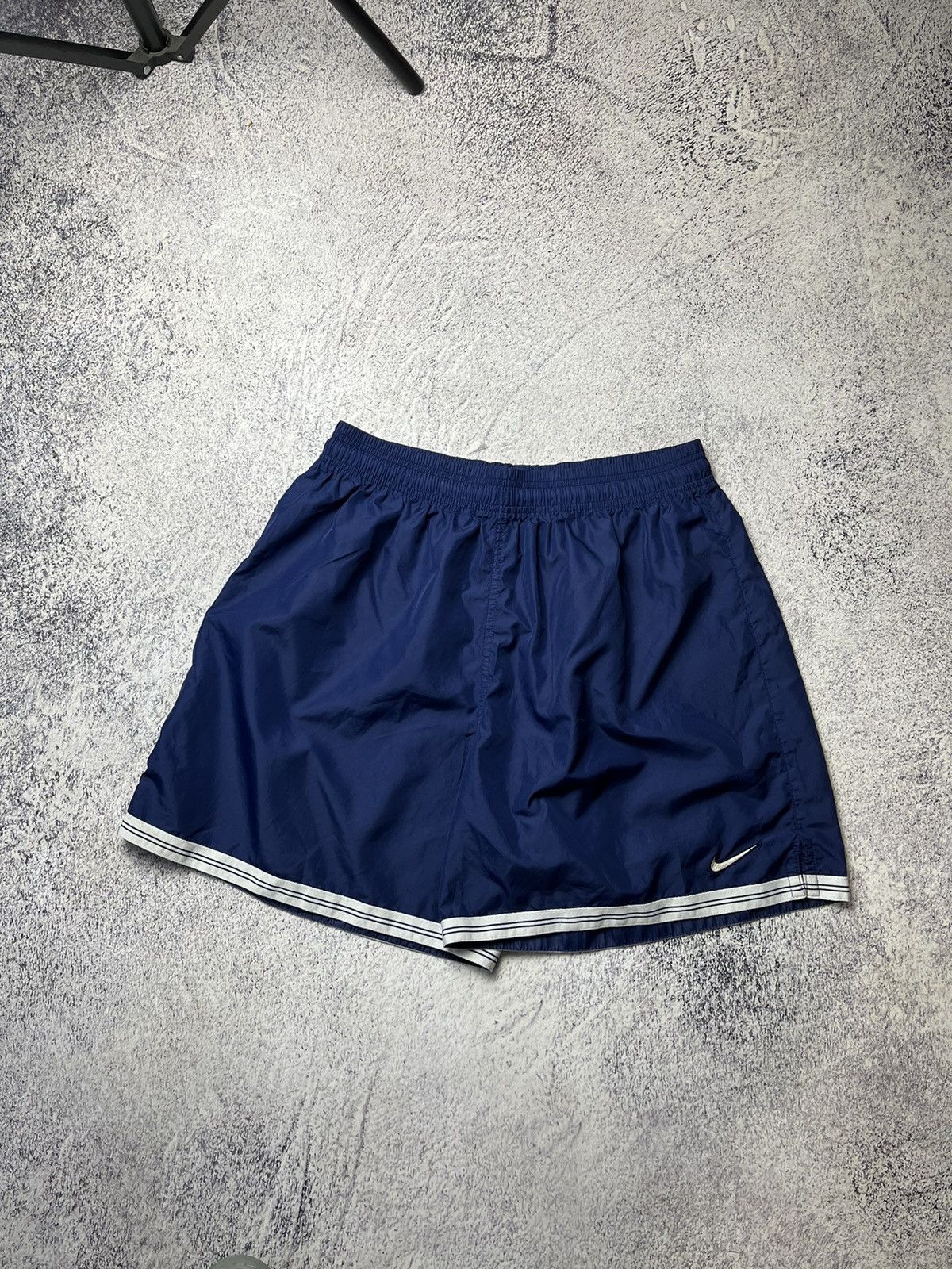 Nike Vintage Blue Nylon Shorts Nike Streetwear size XL Size US 36 / EU 52 - 1 Thumbnail